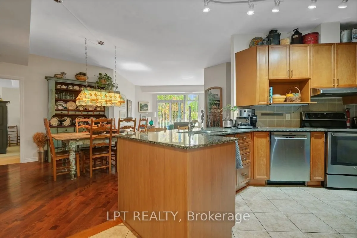 205 Bolton Street, #102
