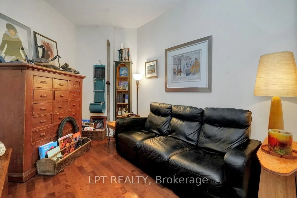 205 Bolton Street, #102