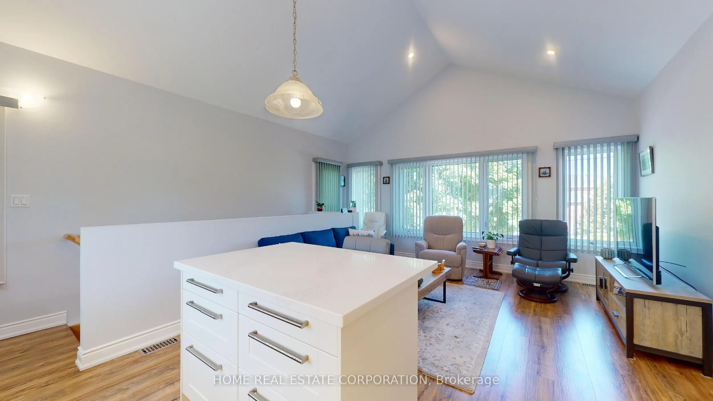 14 Hawthorne Road