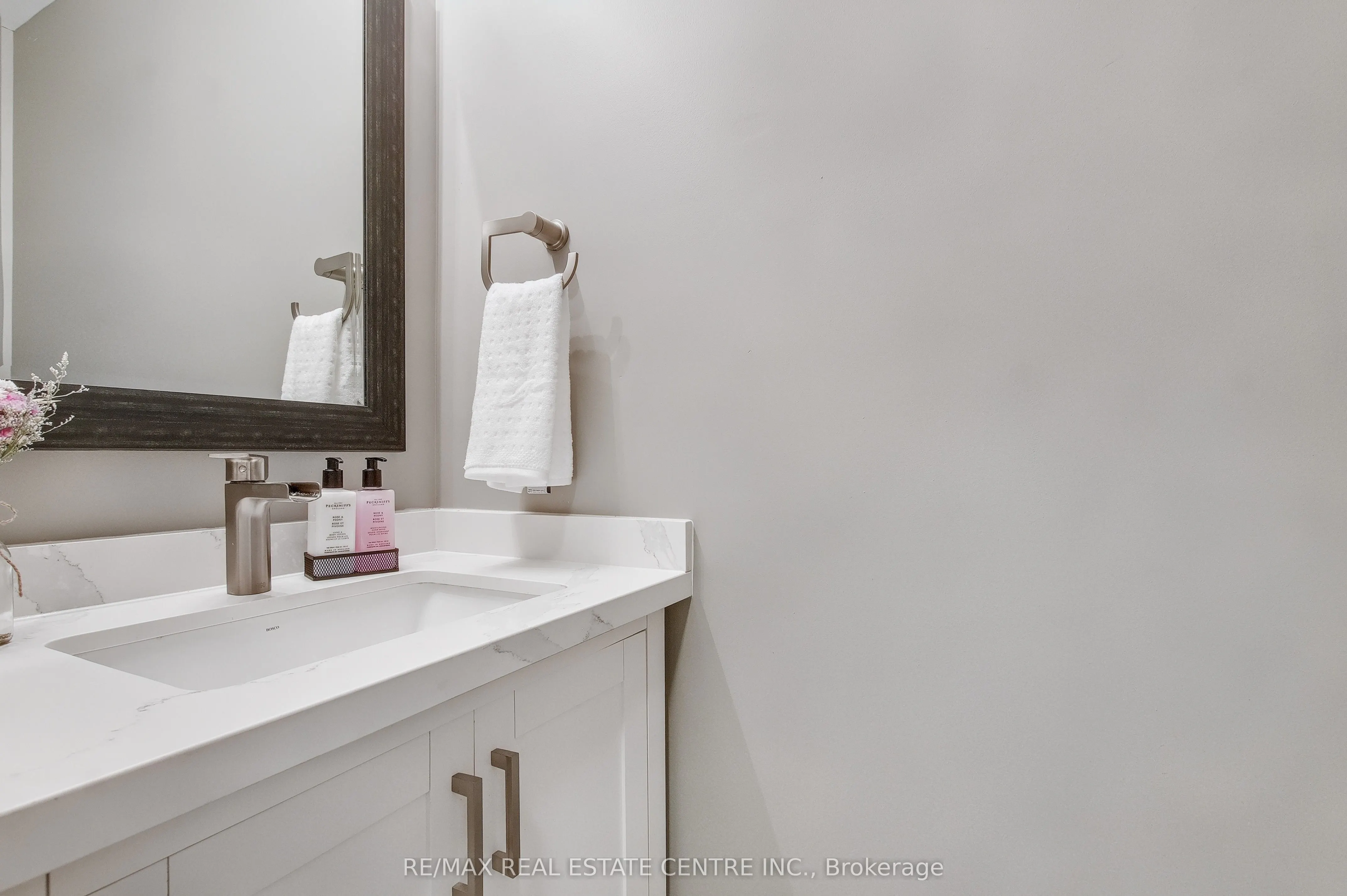 319 Skinner Road, #12
