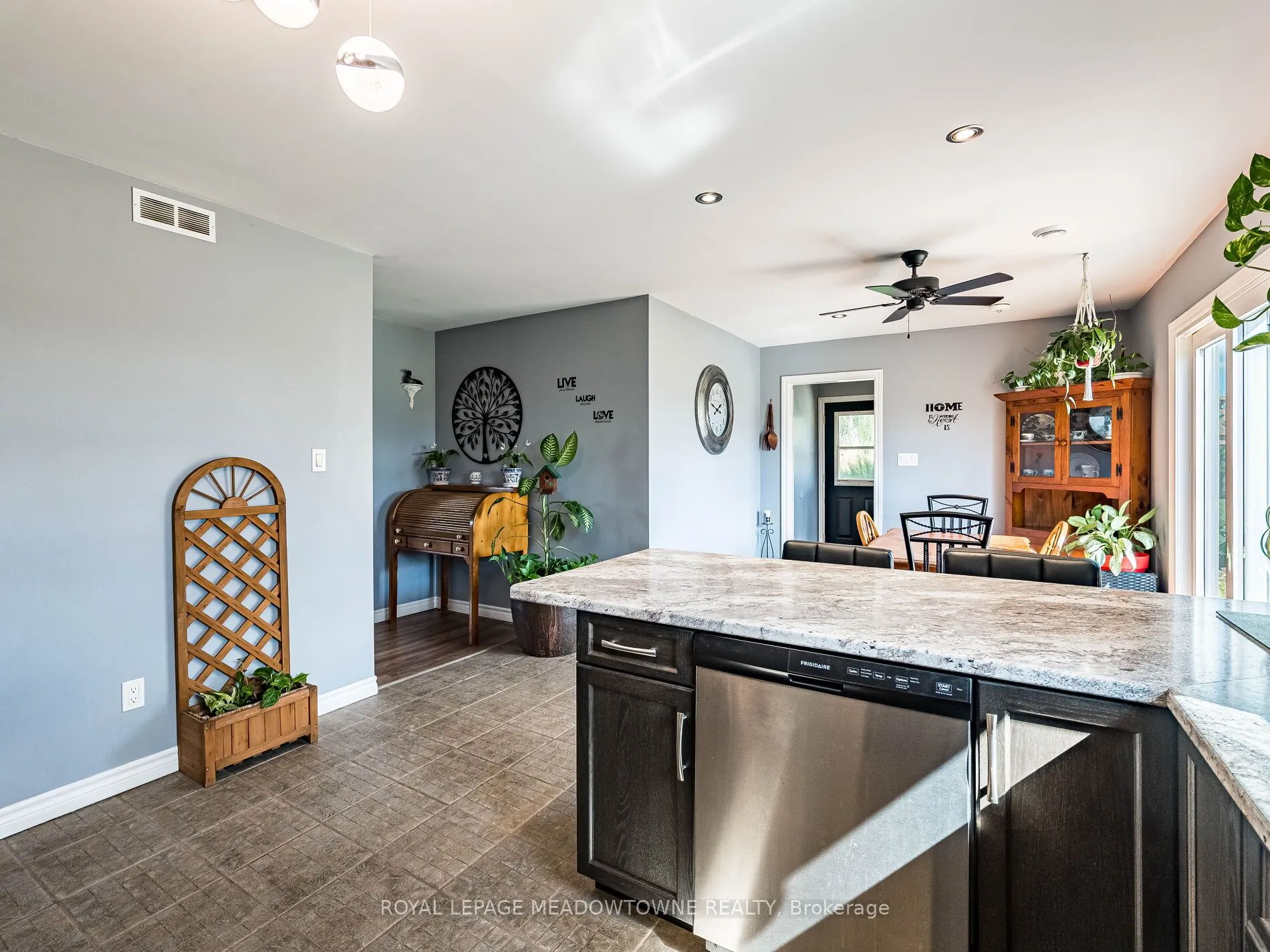 106790 Southgate Road, #10 Rd