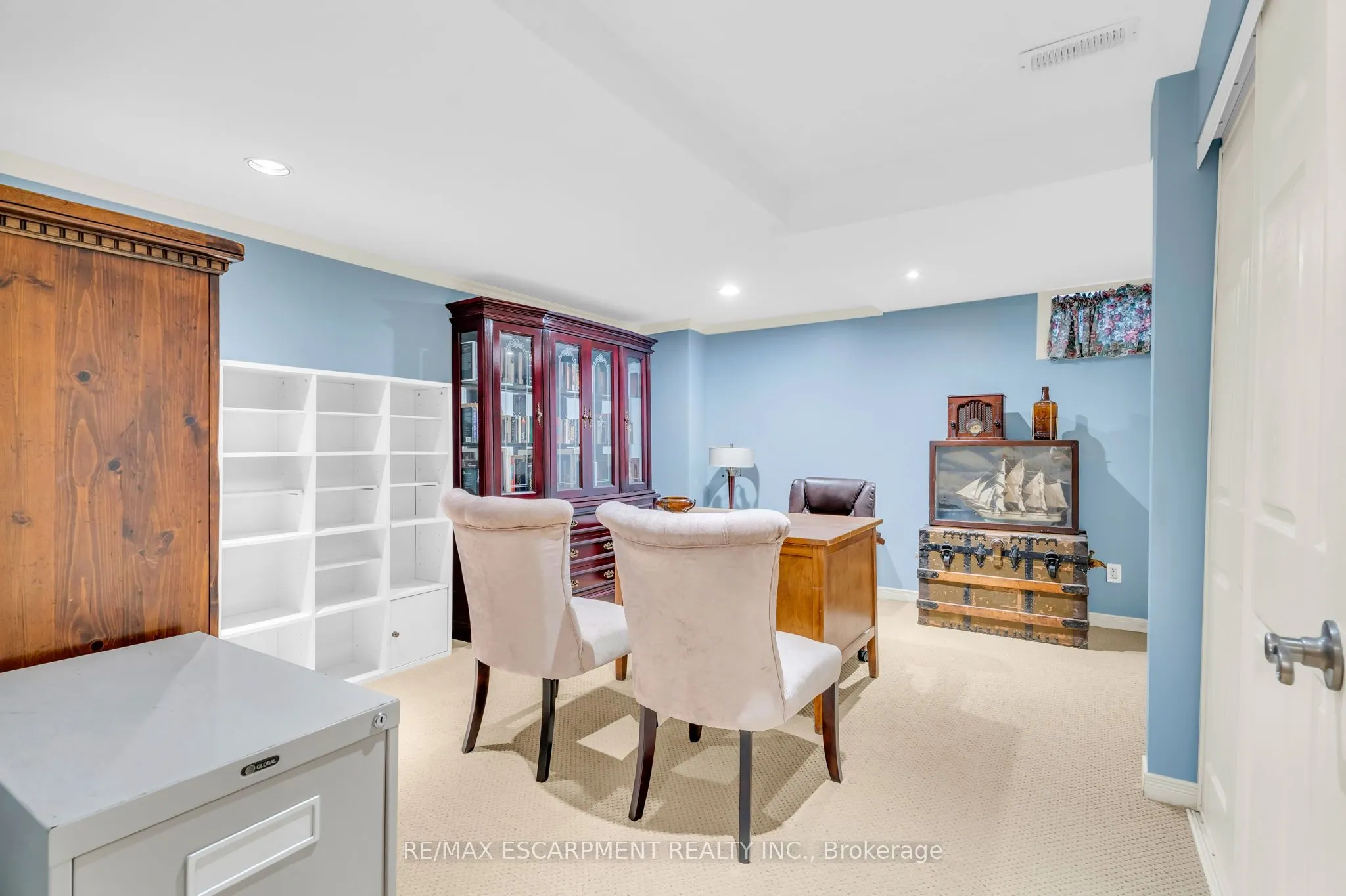 484 Bush Drive