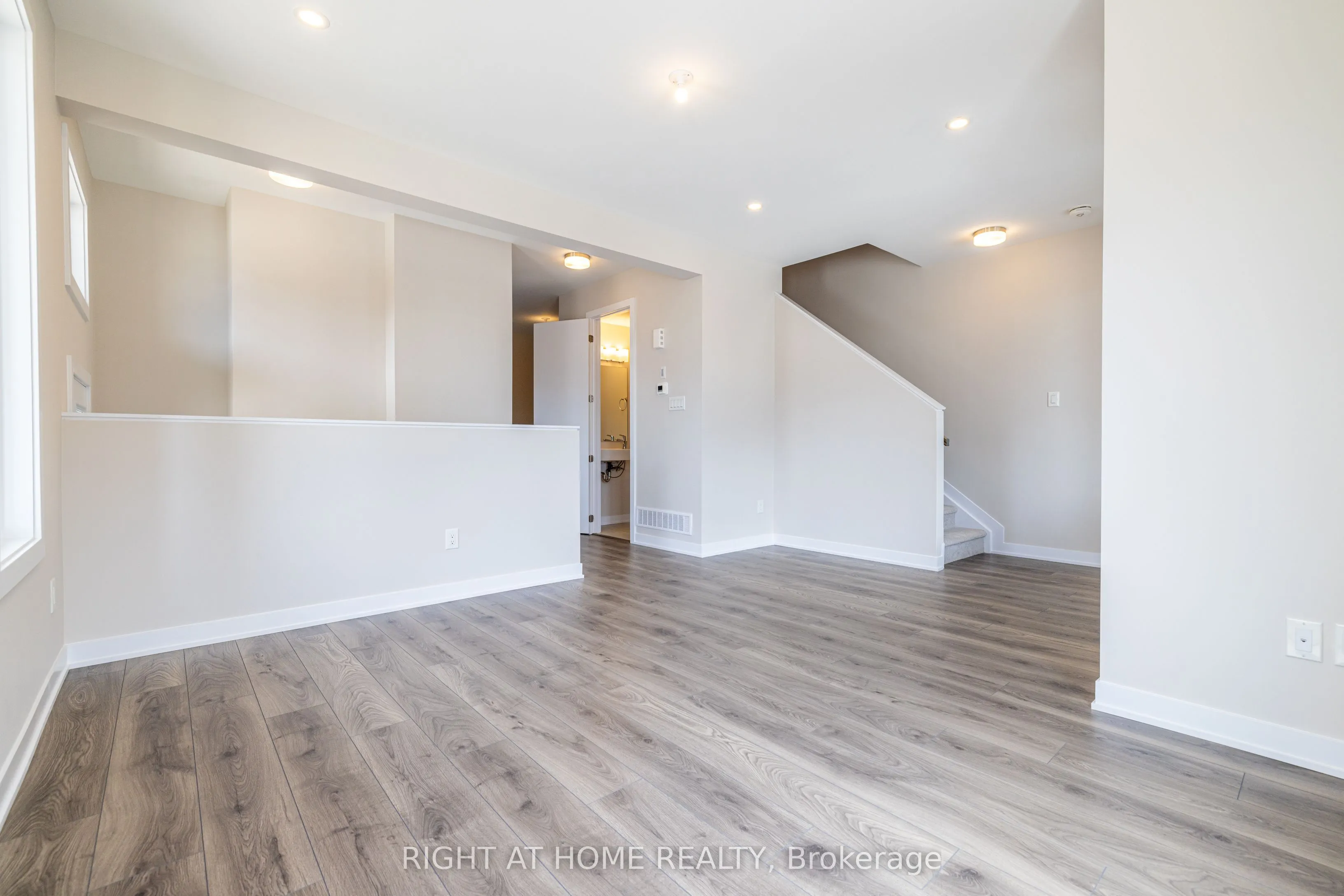 238 Speckled Alder Row