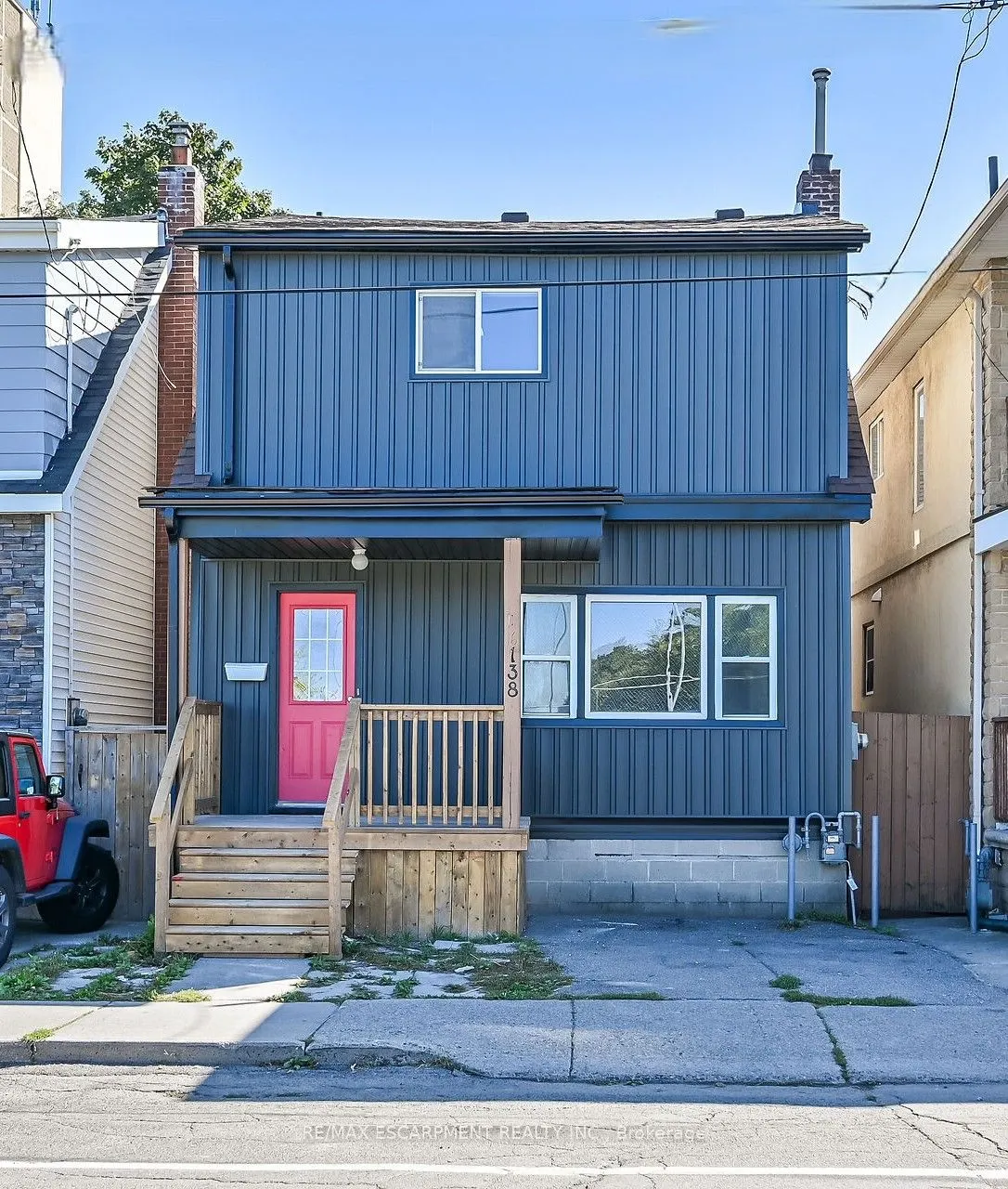 138 Sanford Avenue N