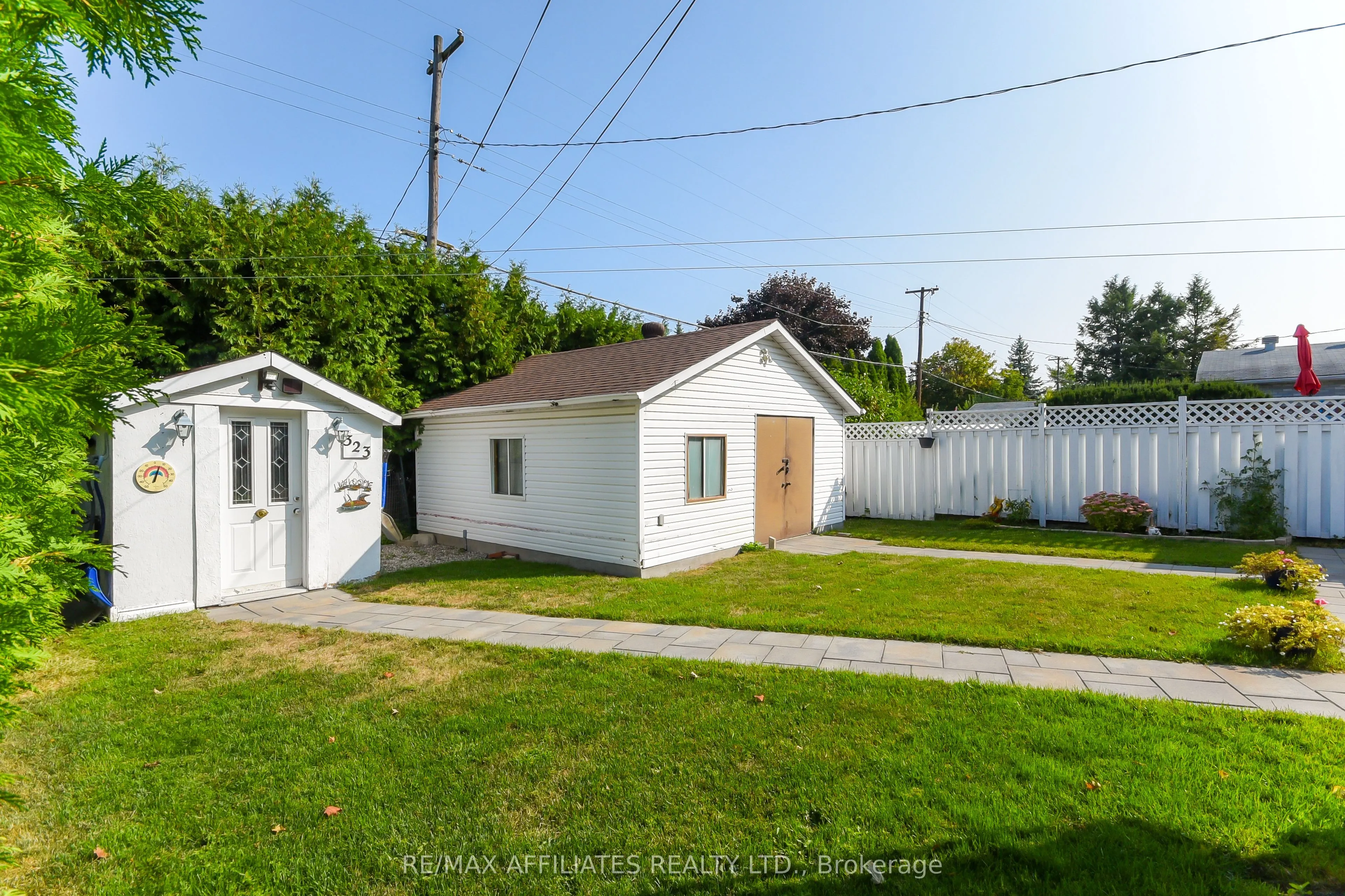 323 Fullerton Avenue