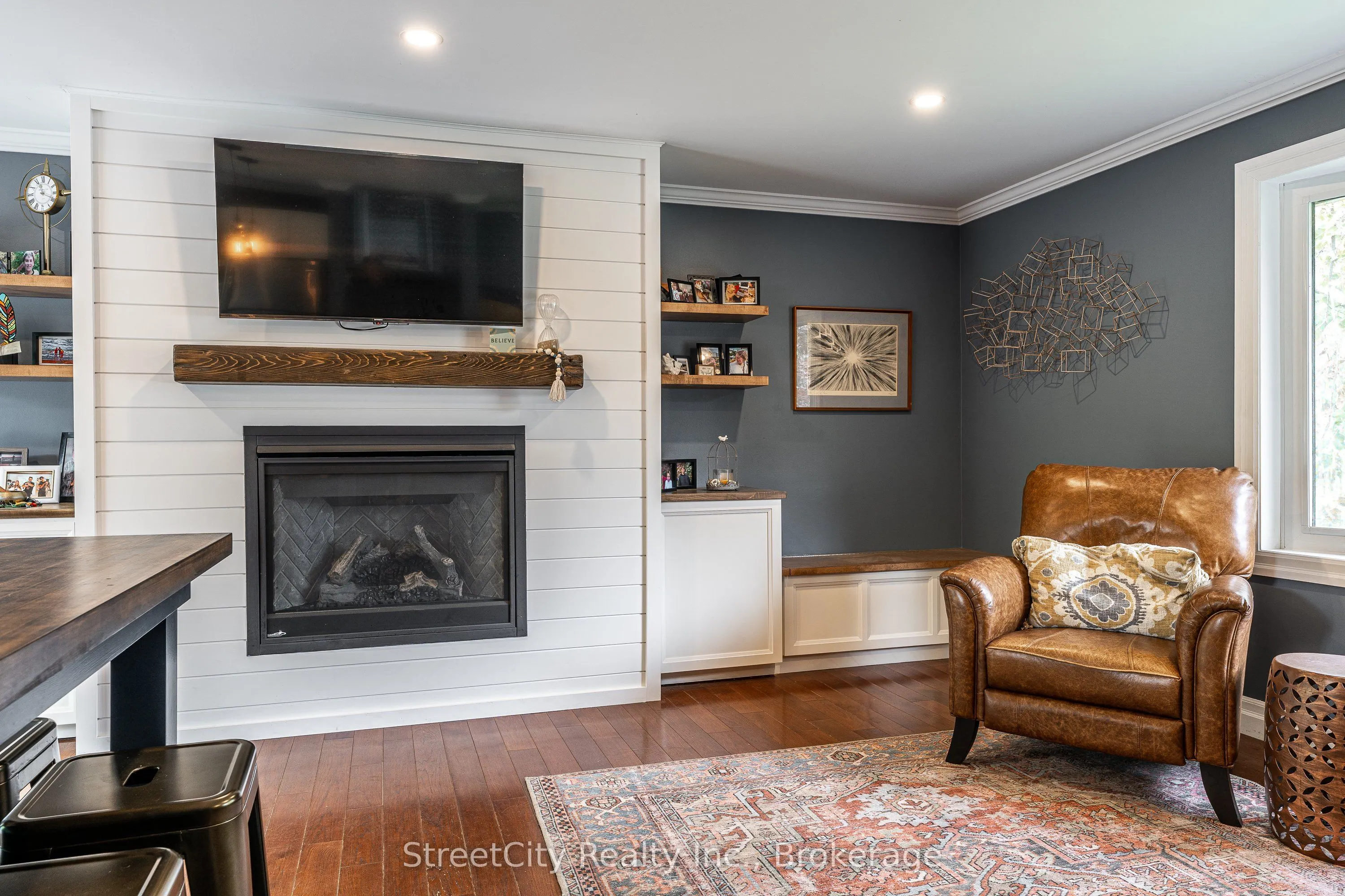 27 Riehl Court