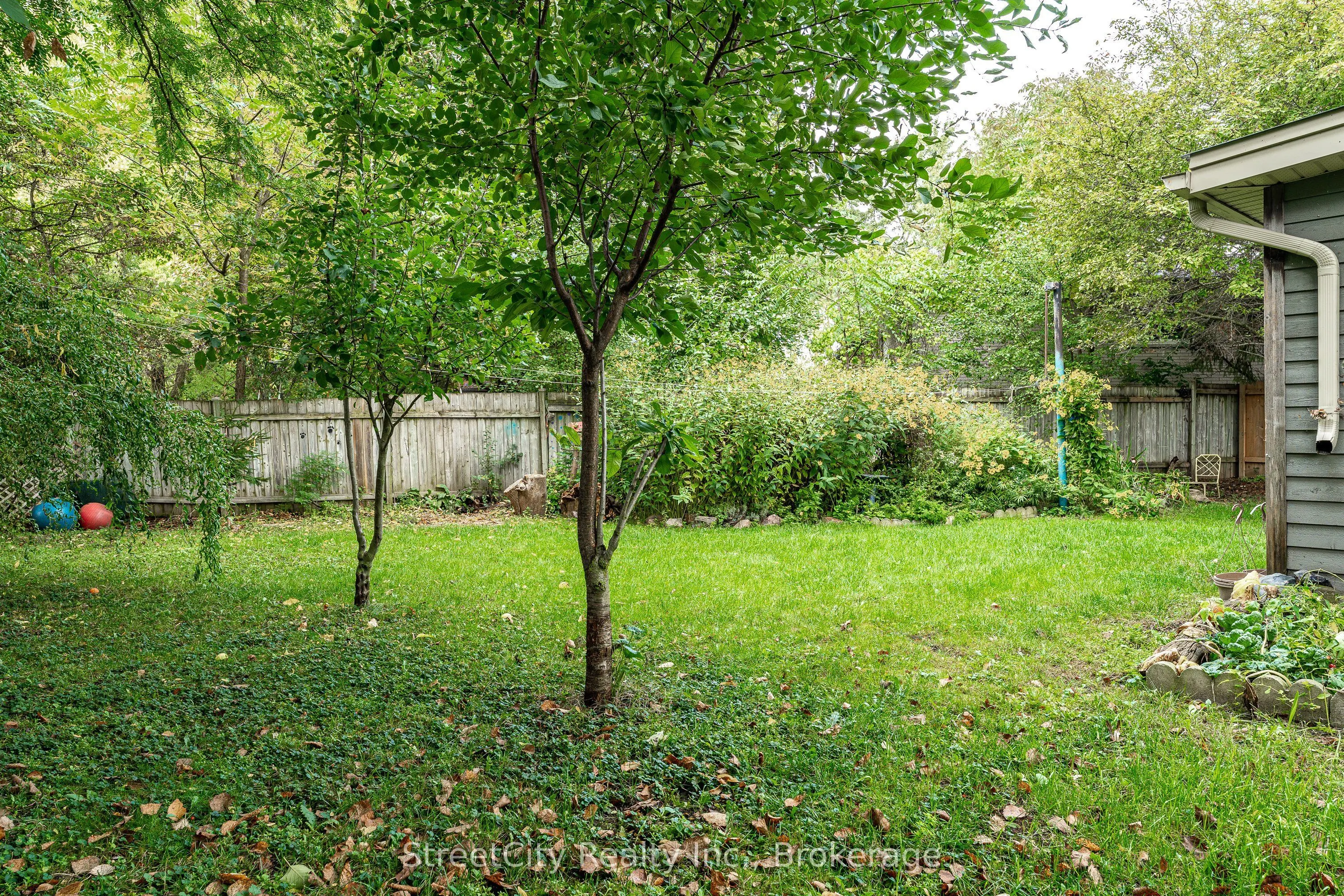 27 Riehl Court