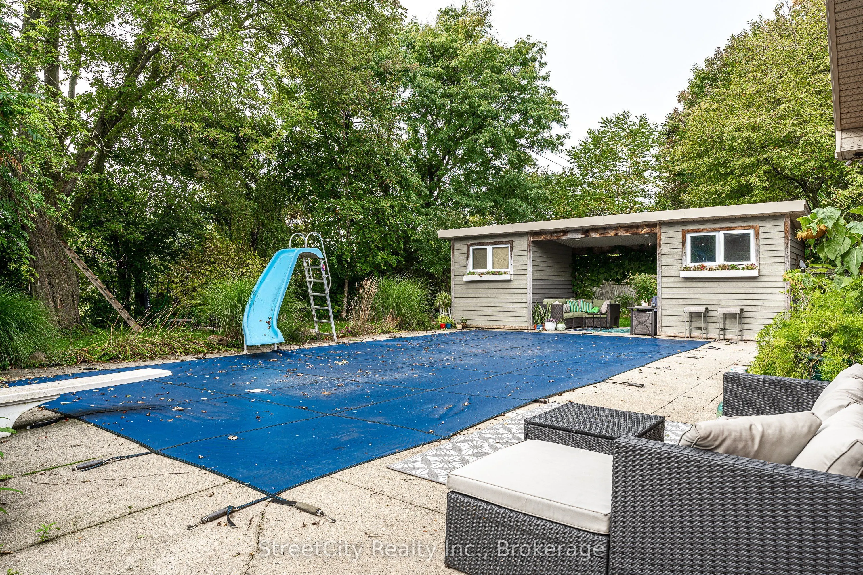 27 Riehl Court