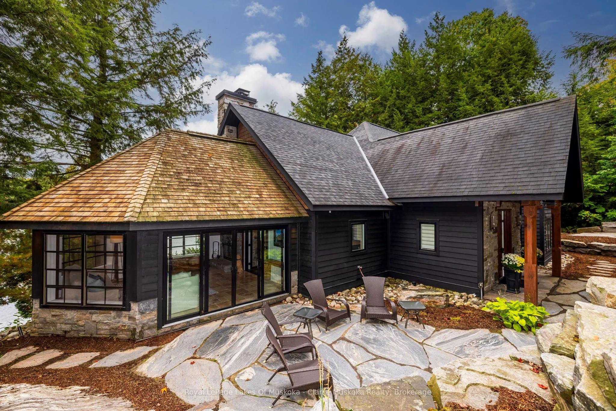 1055 Chown Road