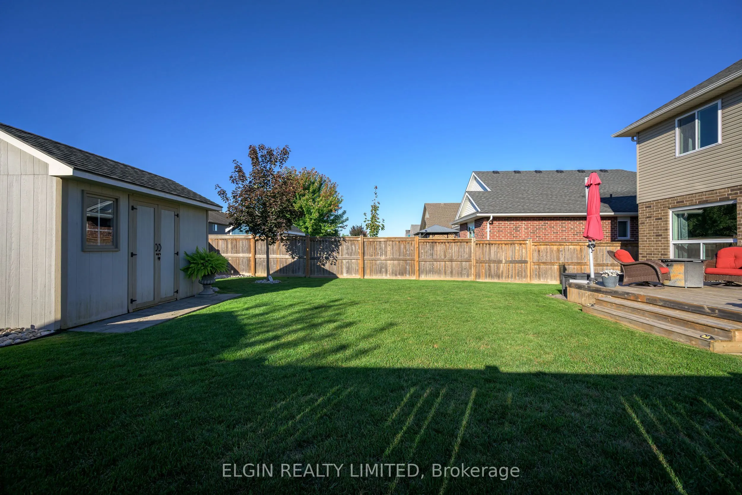 12 RUSSET Lane