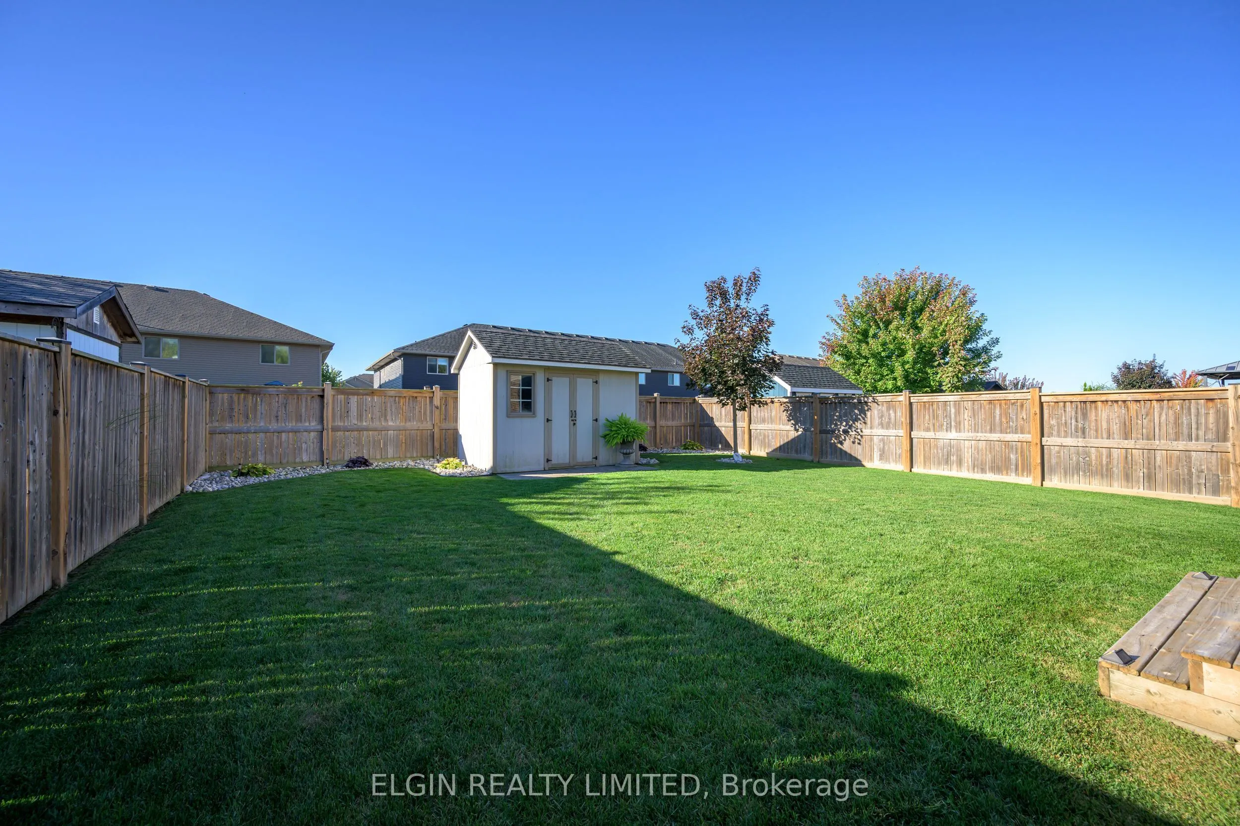 12 RUSSET Lane