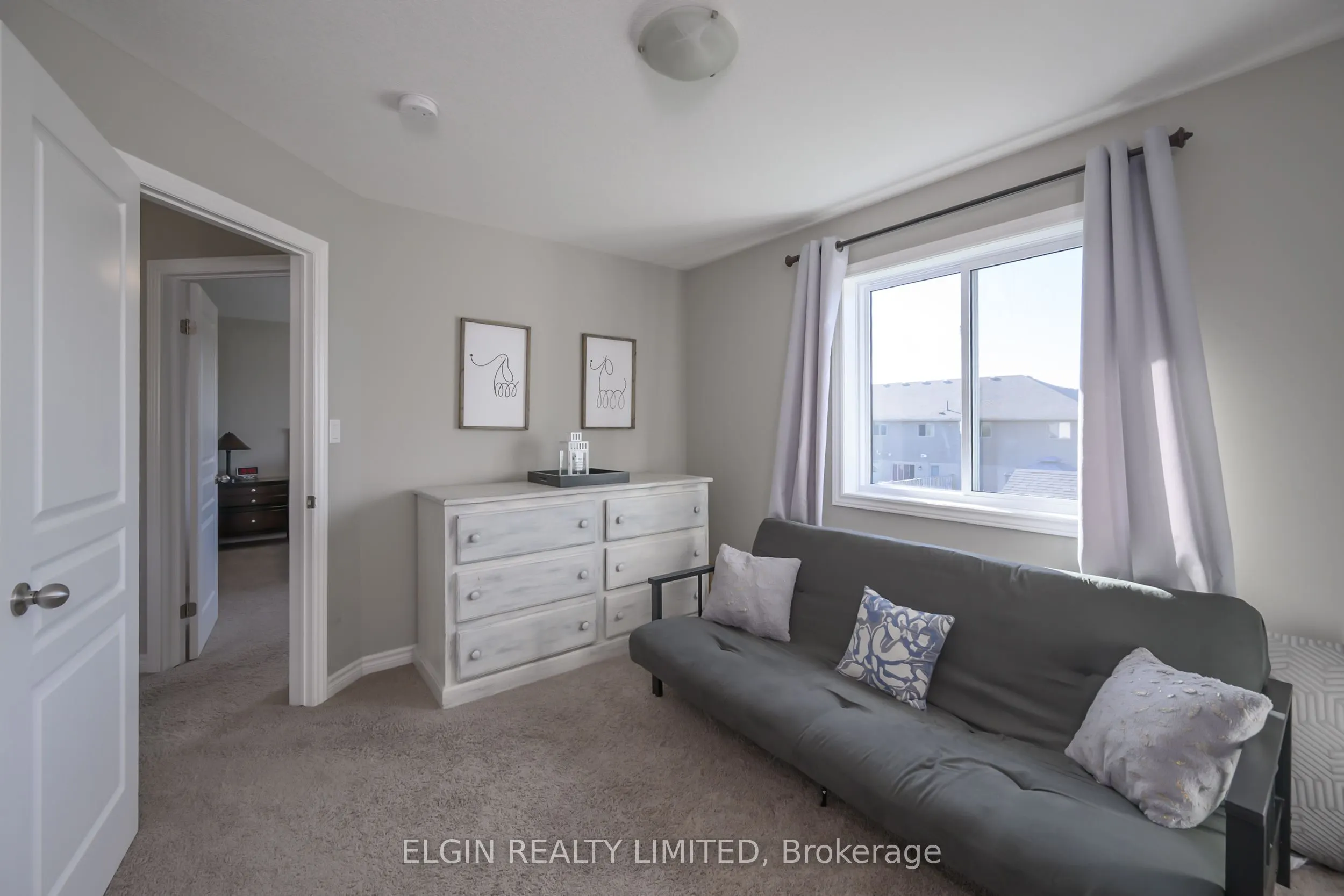 12 RUSSET Lane