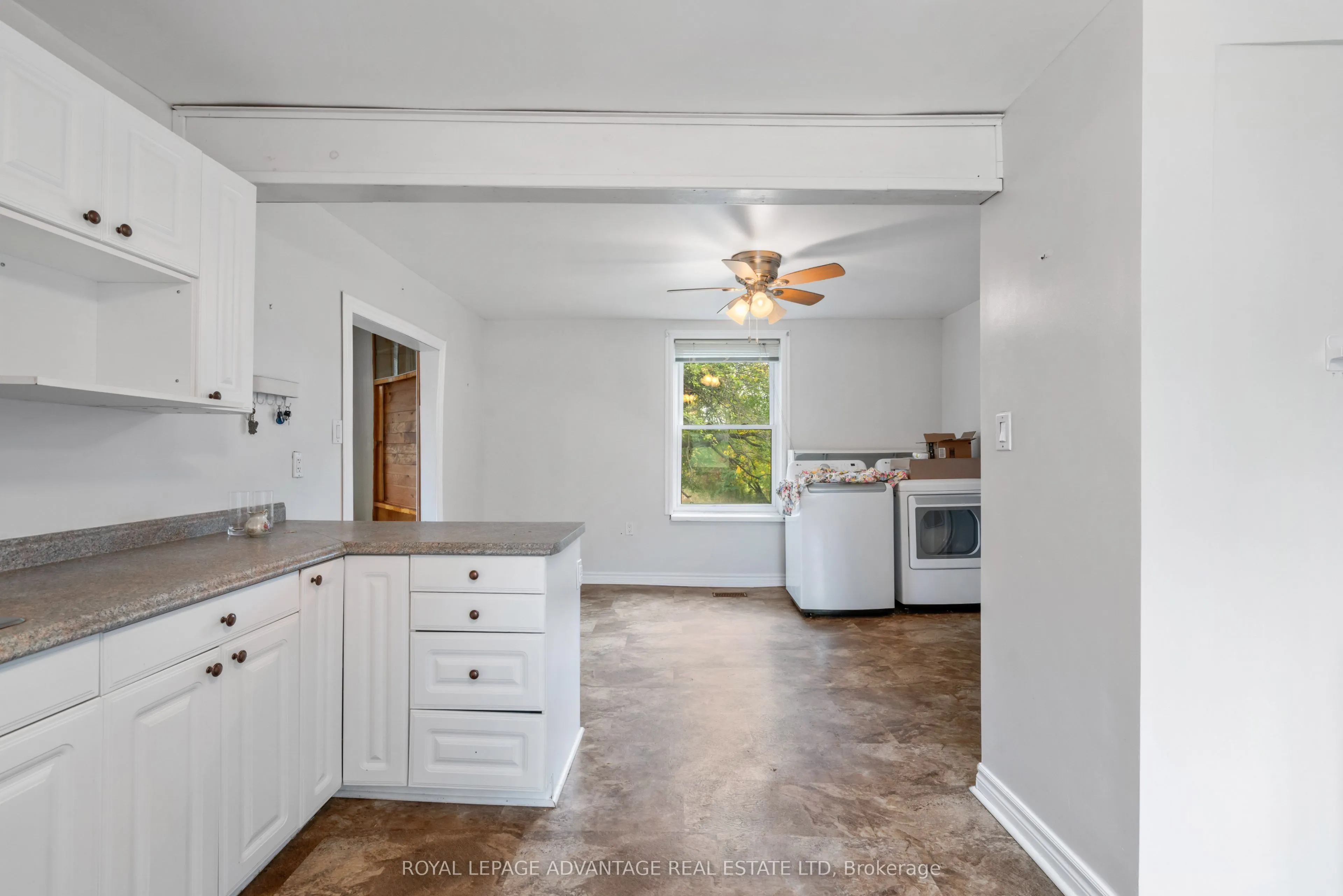 79 Broadview Avenue W