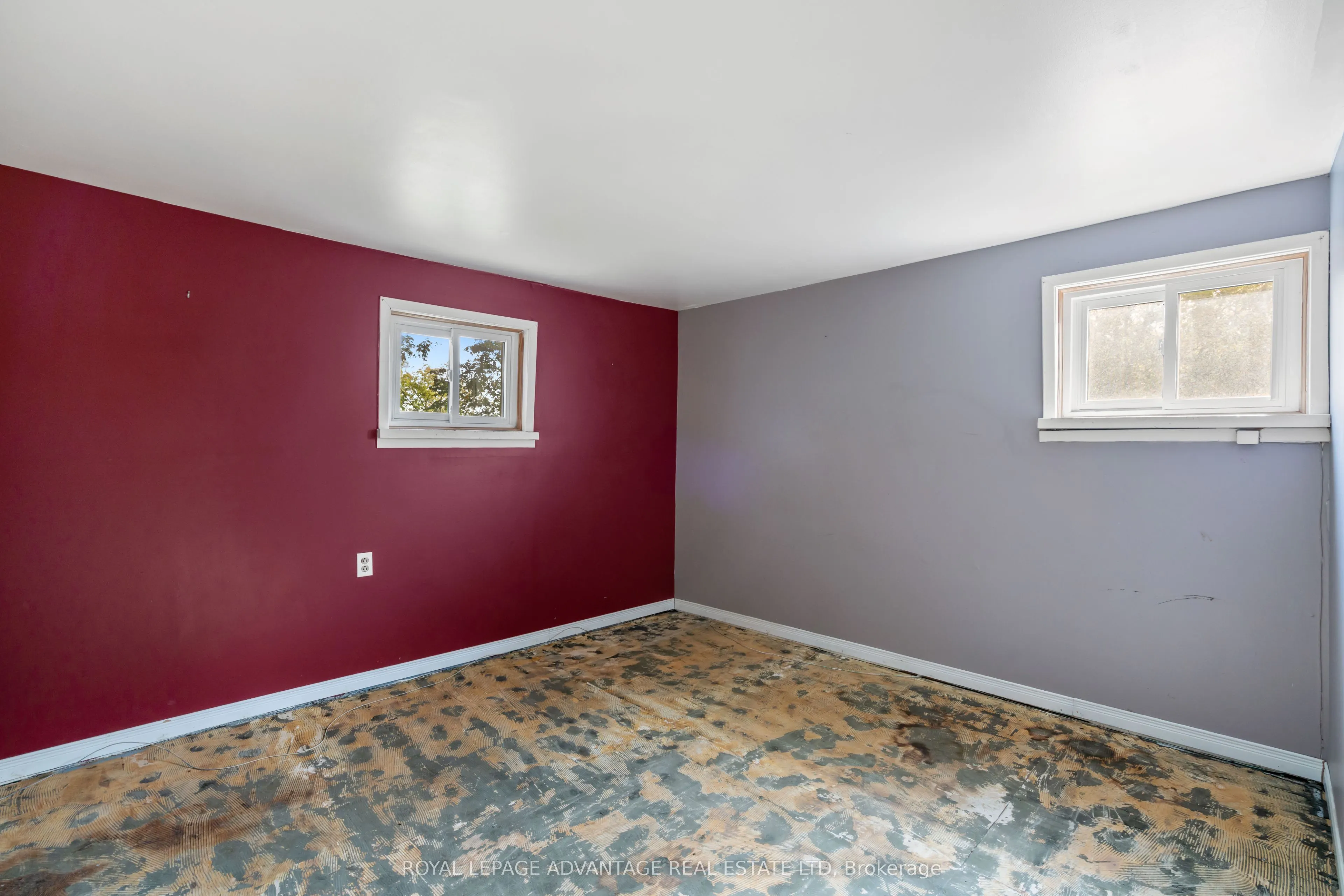 79 Broadview Avenue W