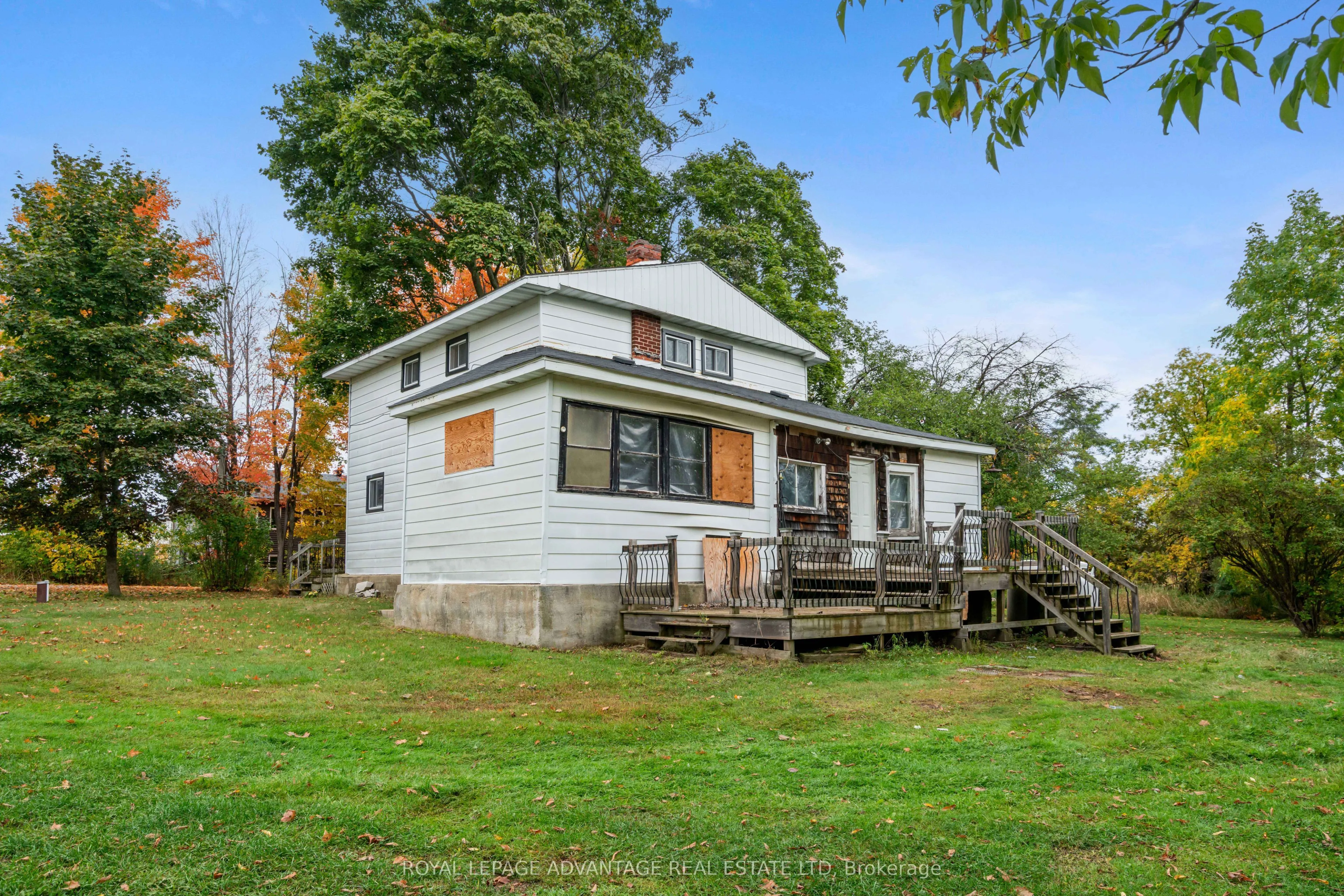 79 Broadview Avenue W