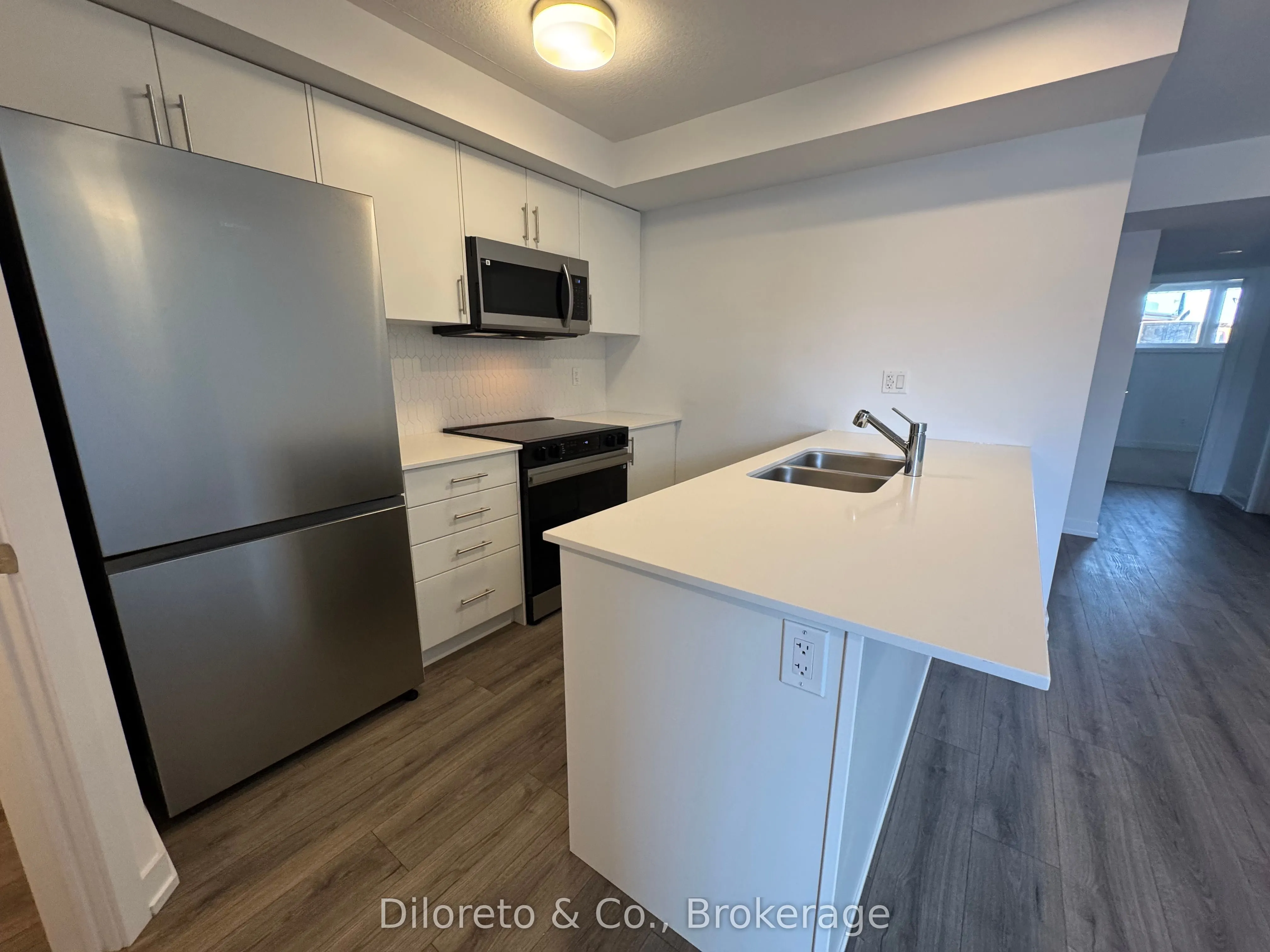 940 St. David Street N, #21