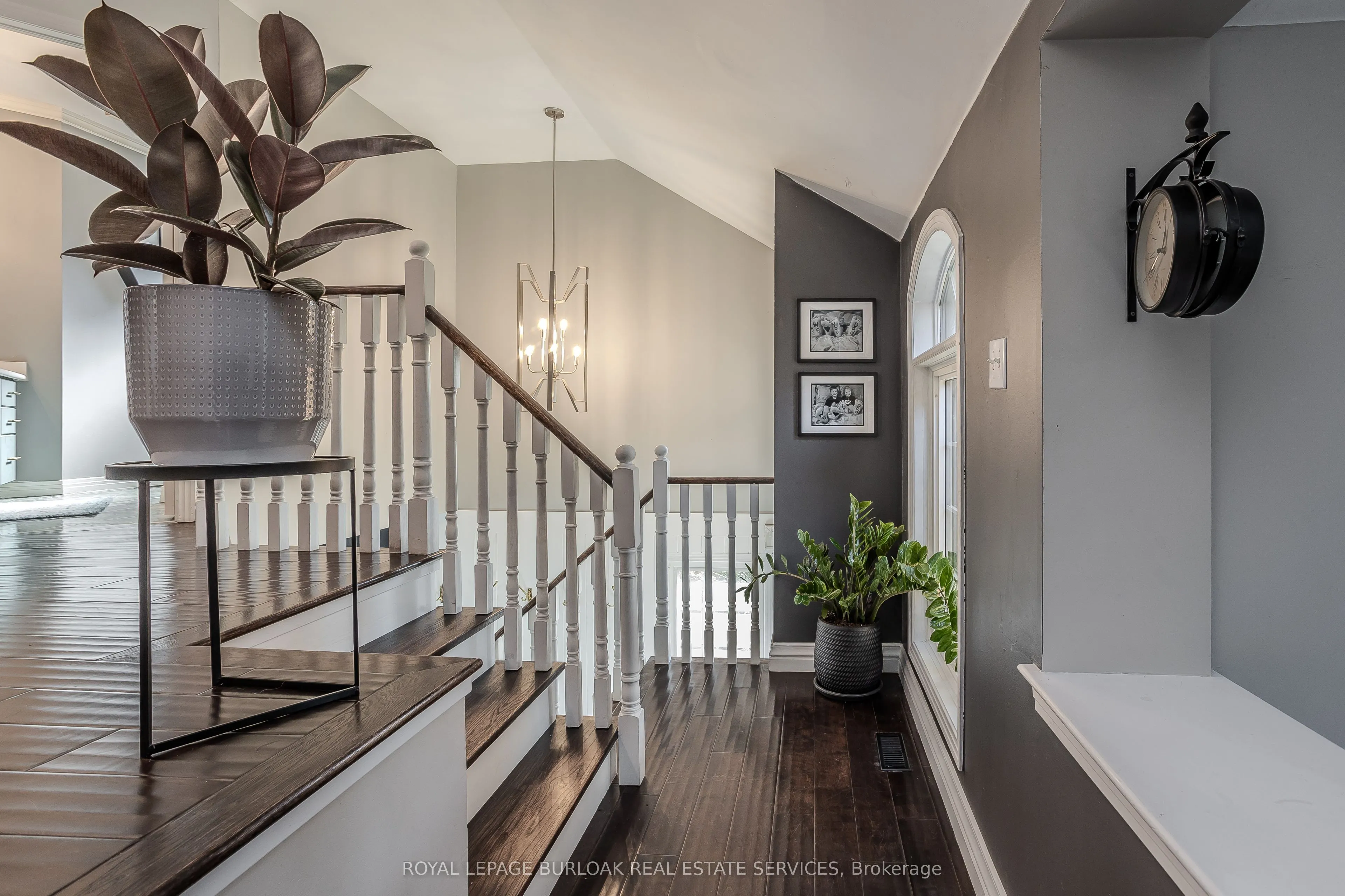 96 Laurendale Avenue