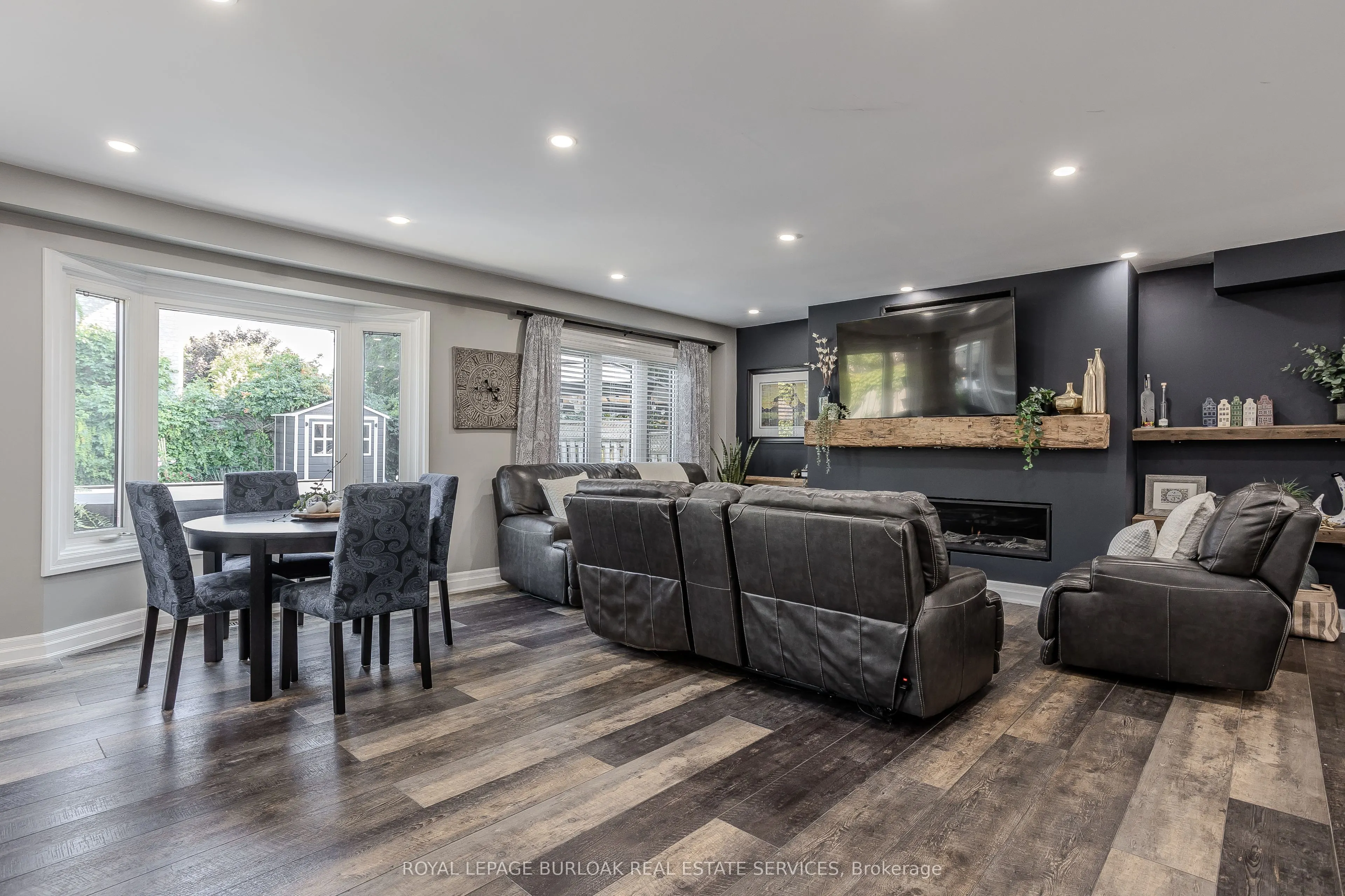 96 Laurendale Avenue