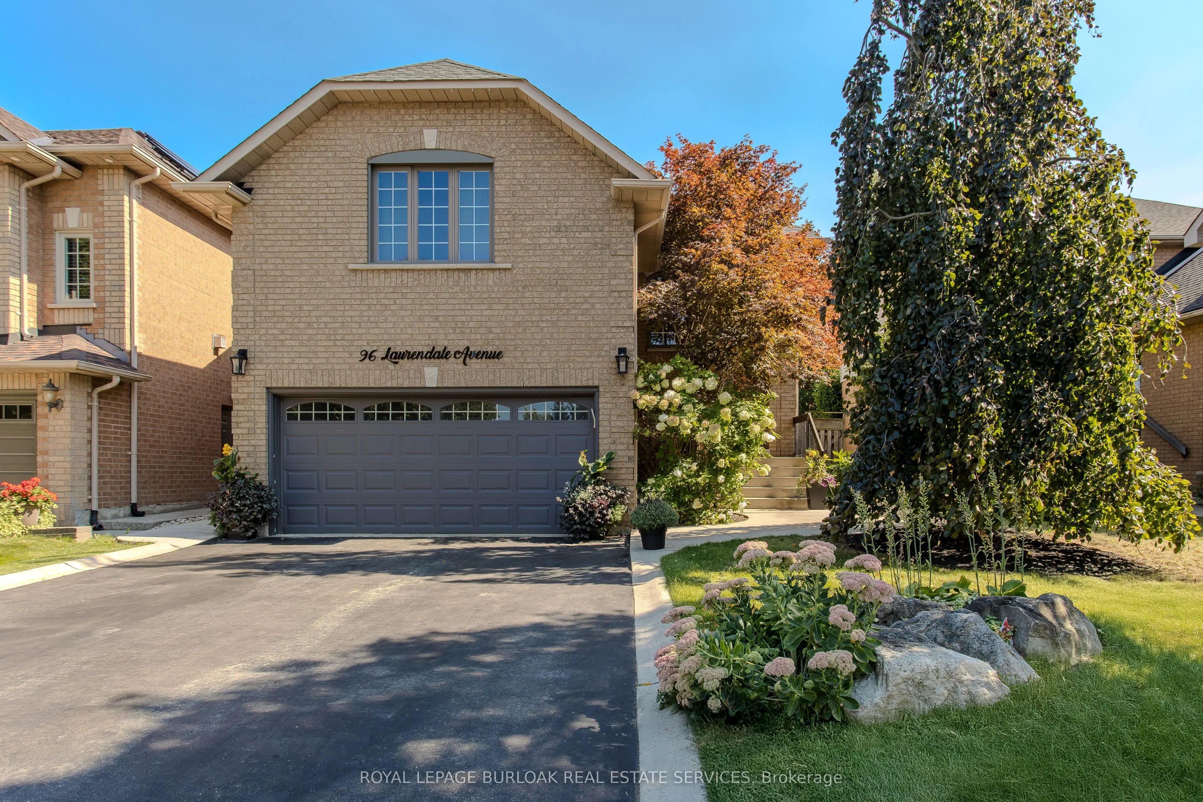 96 Laurendale Avenue