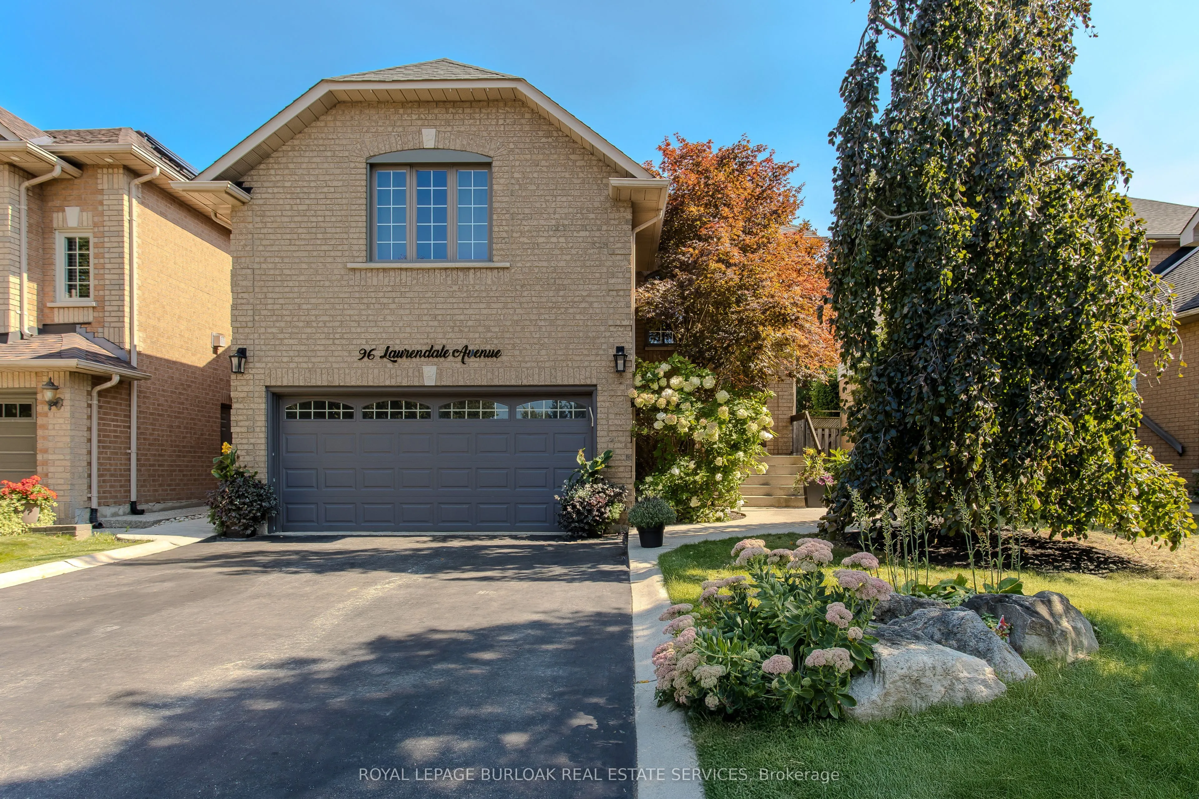 96 Laurendale Avenue