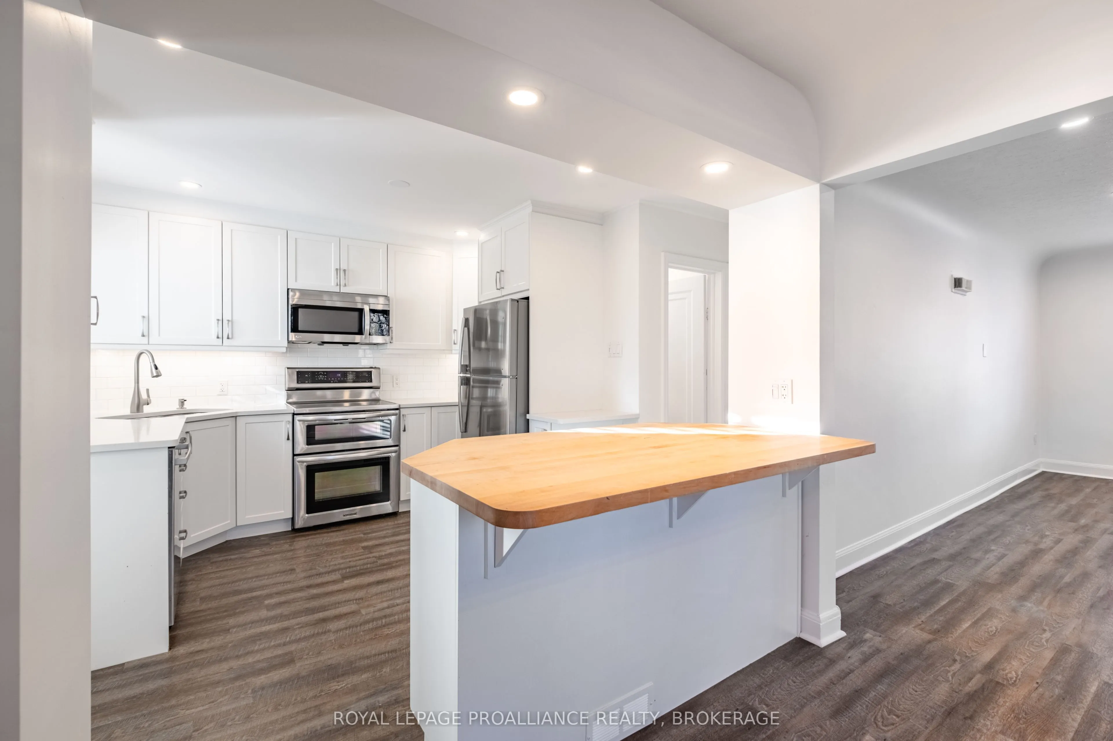 78 Carruthers Avenue