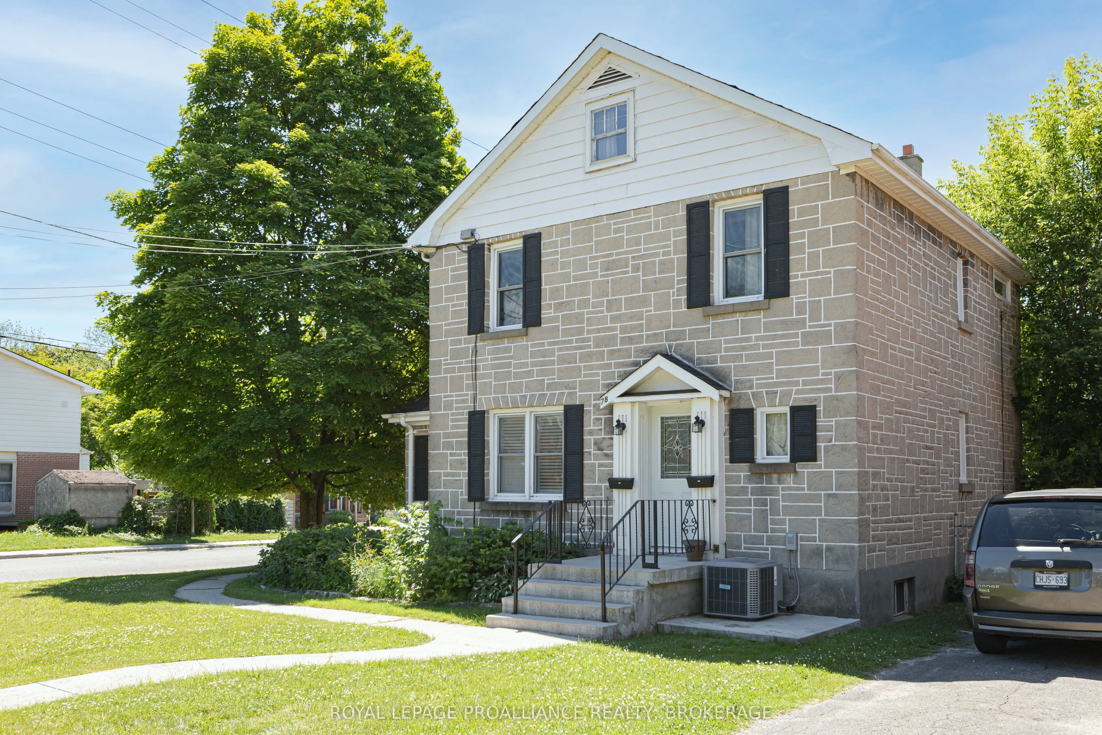 78 Carruthers Avenue