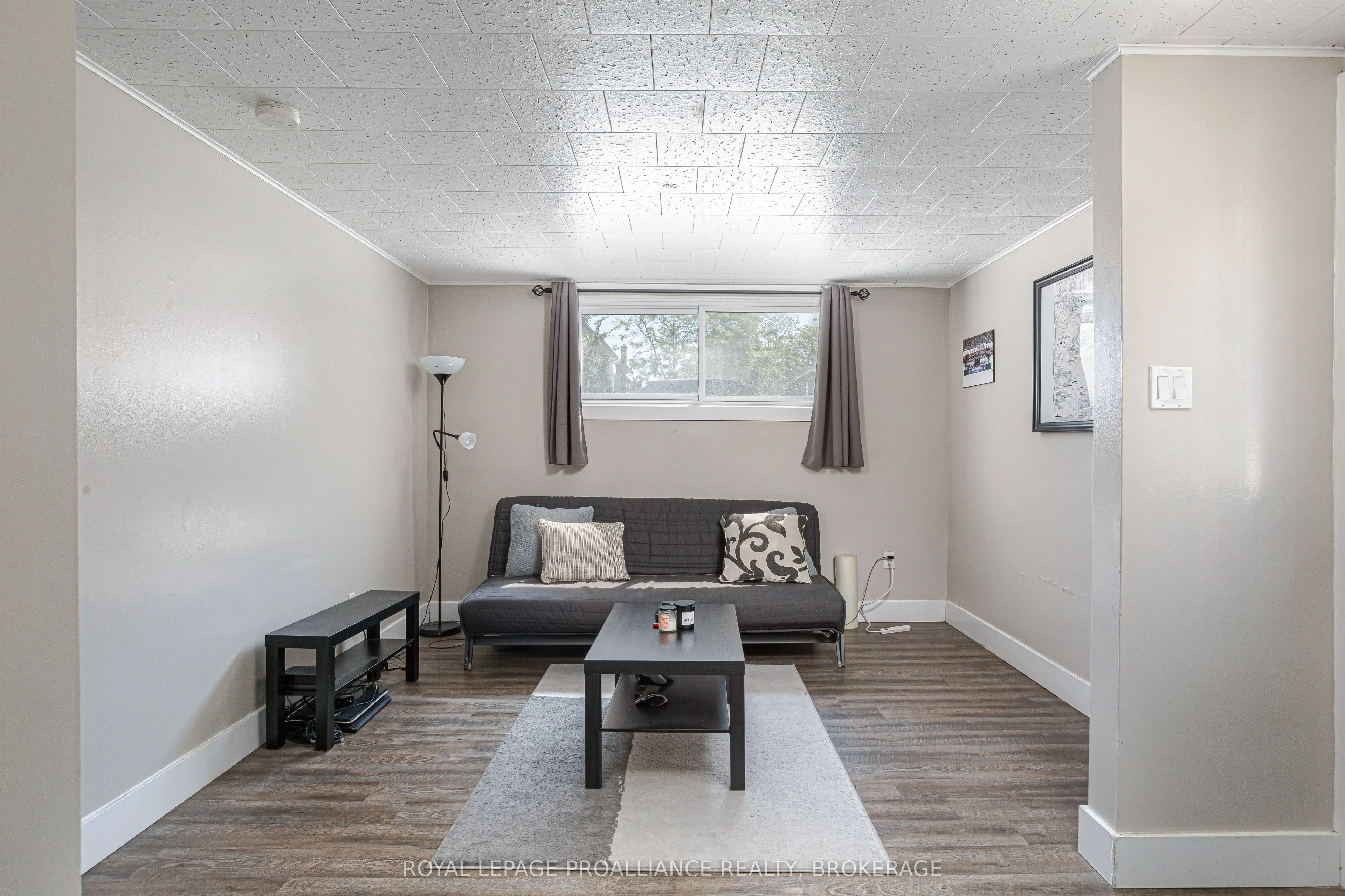 78 Carruthers Avenue