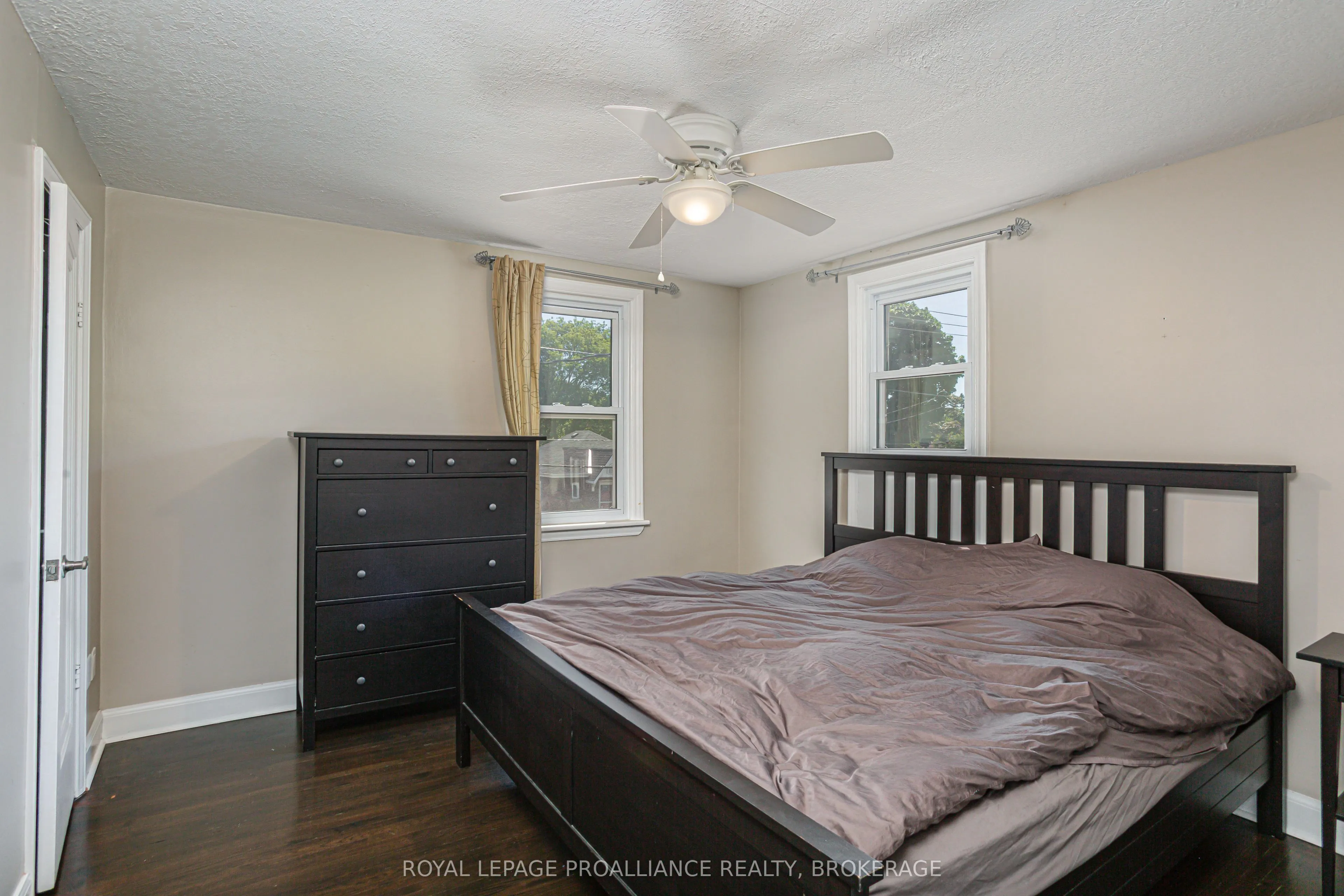 78 Carruthers Avenue