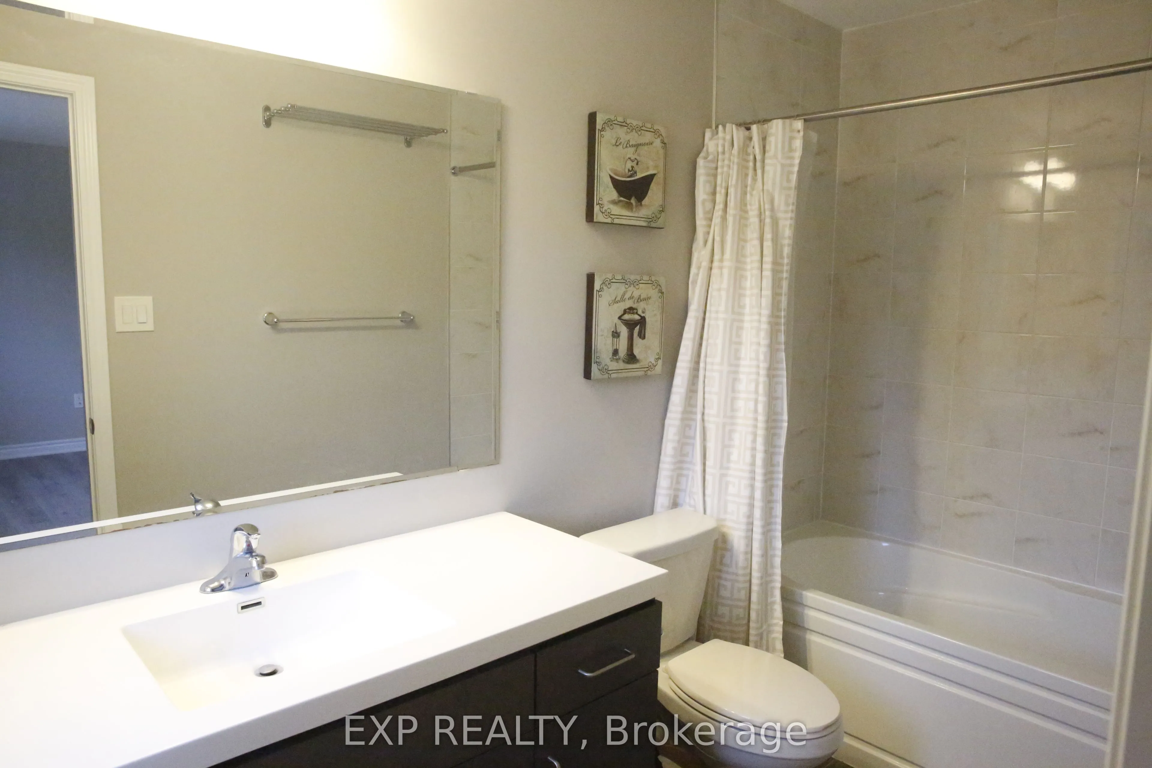 230 Avondsyde Boulevard, #10