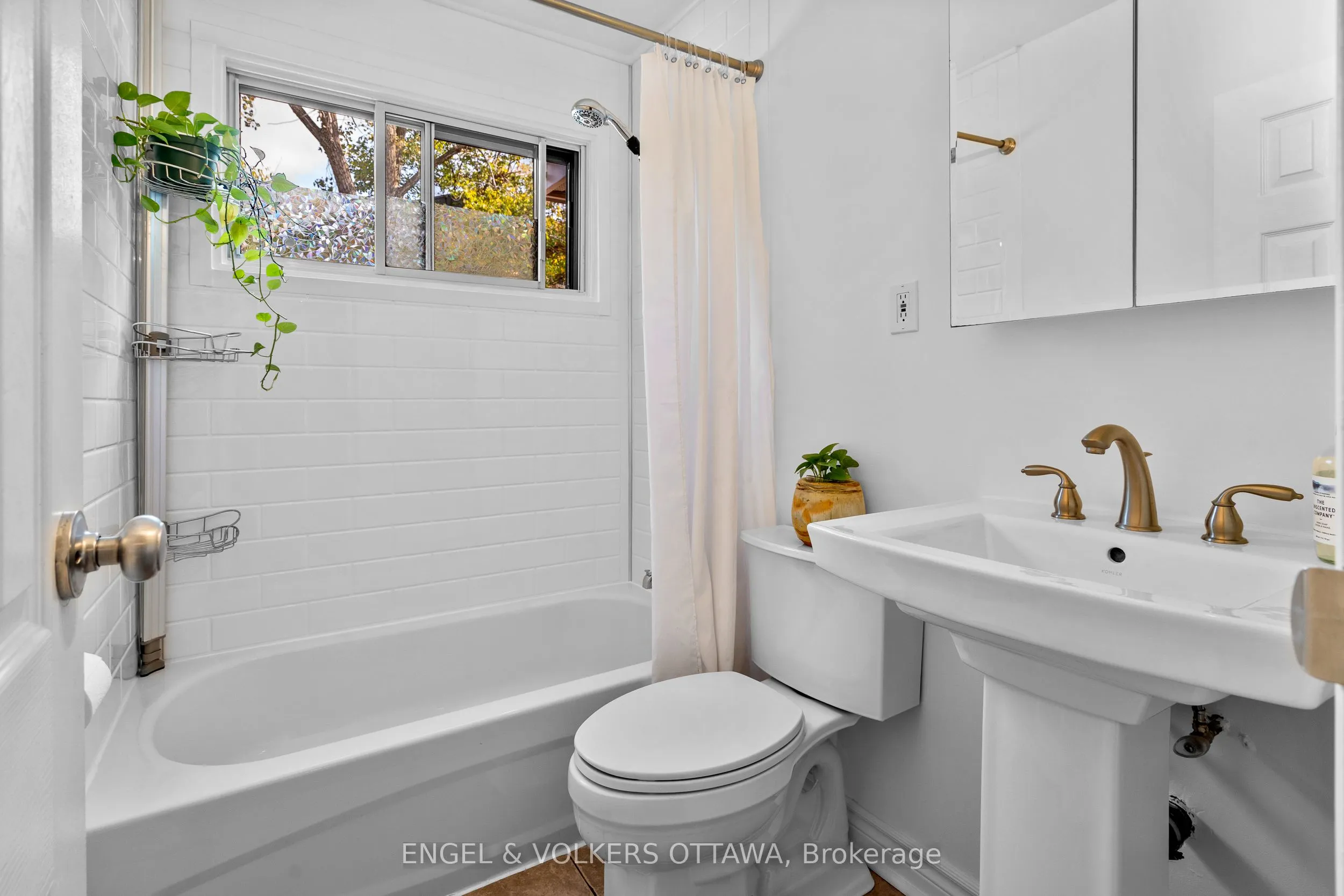 270 Beechwood Avenue, #11
