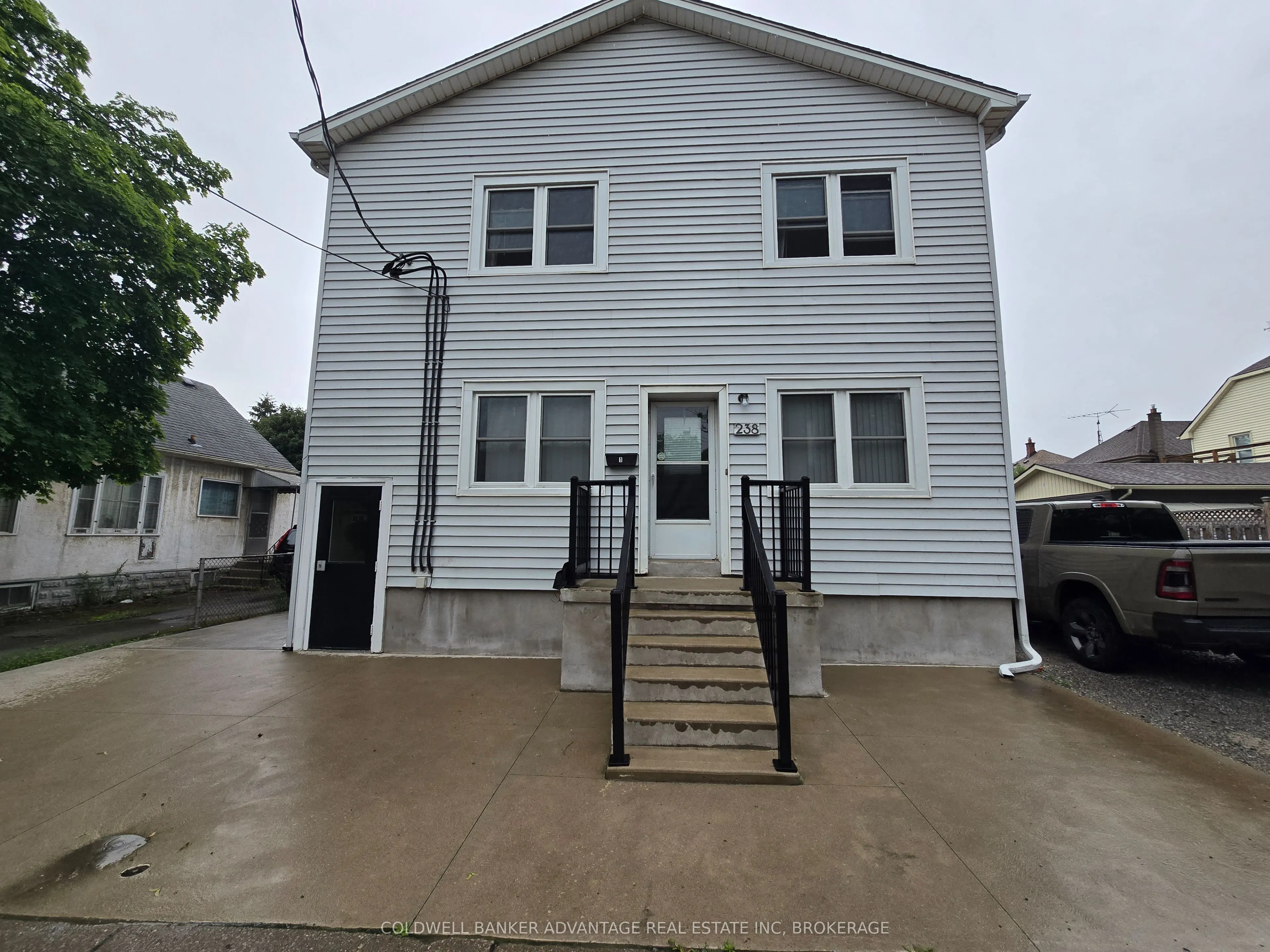 238 Lincoln Street, #1