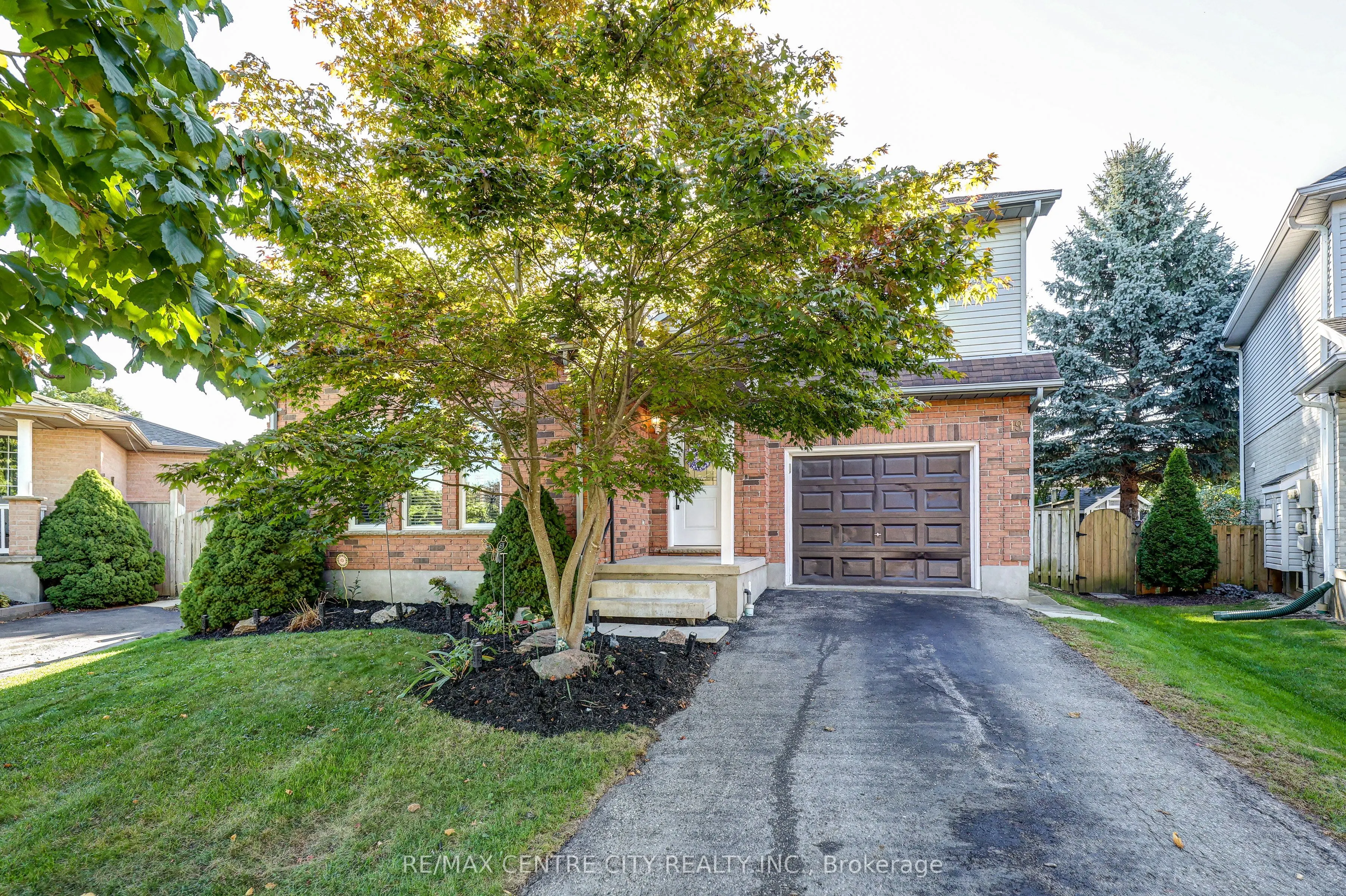 19 Lyford Court