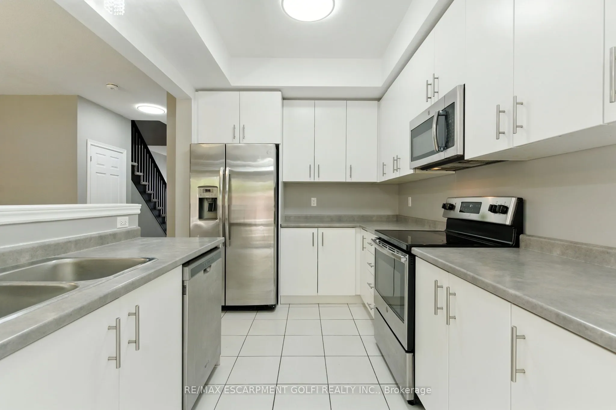 17 Dennis Drive