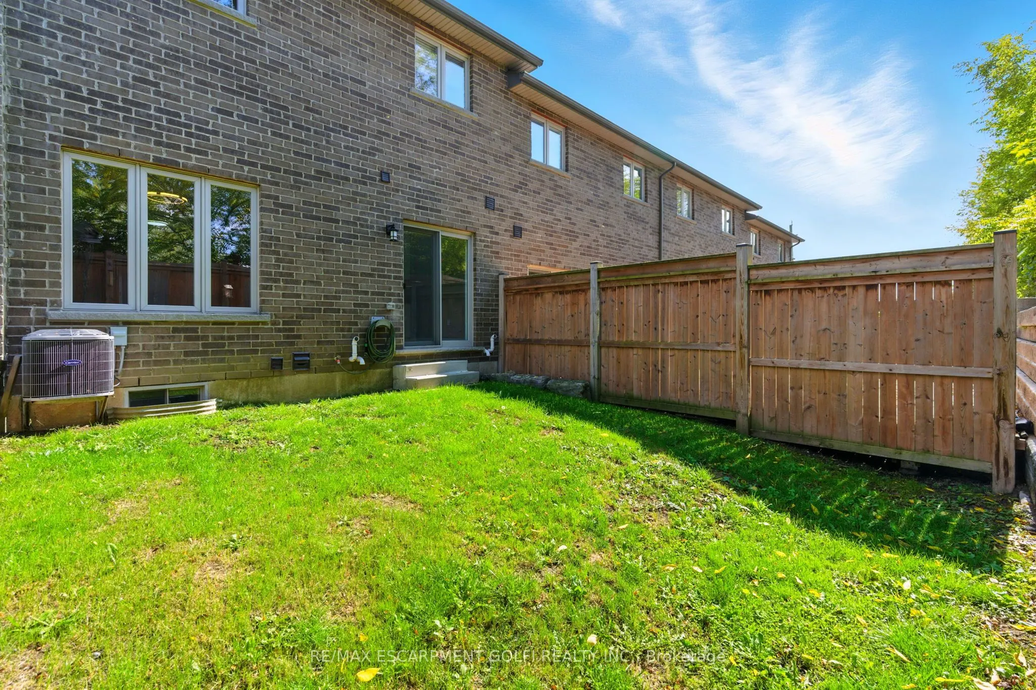 17 Dennis Drive