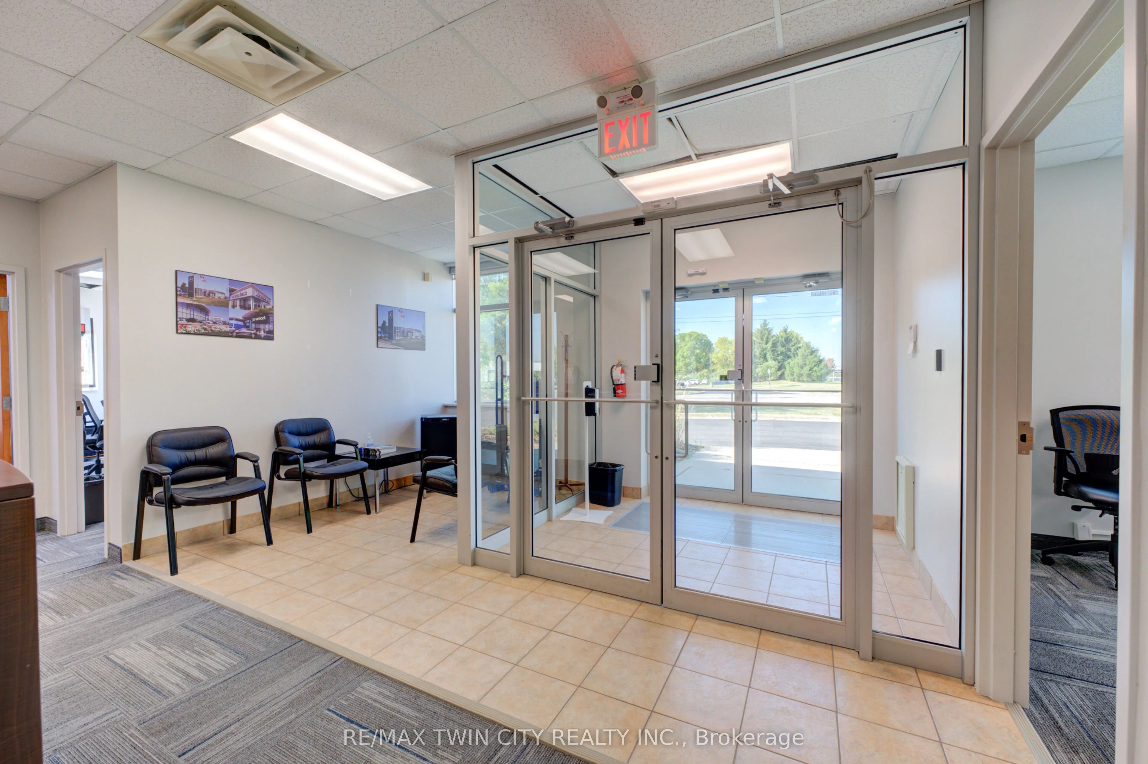 17 Corporate Place, #A