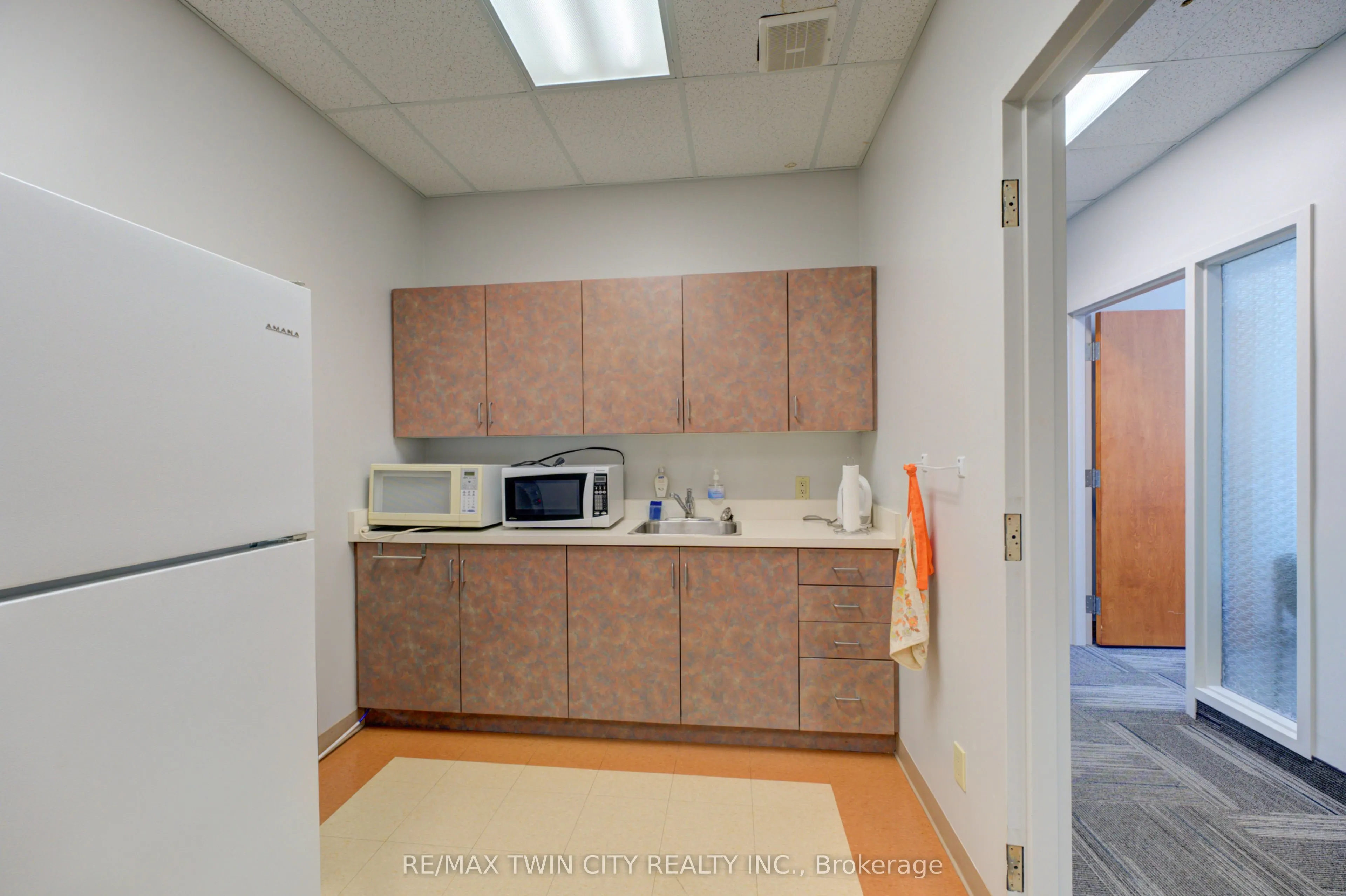 17 Corporate Place, #A