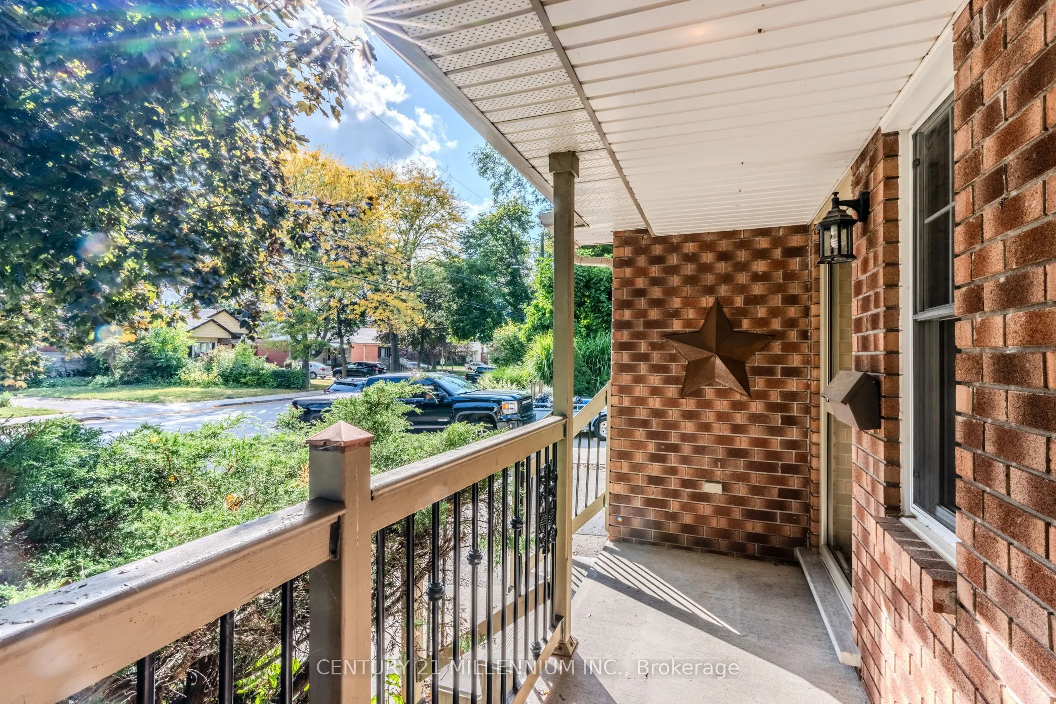 60 Ofield Road