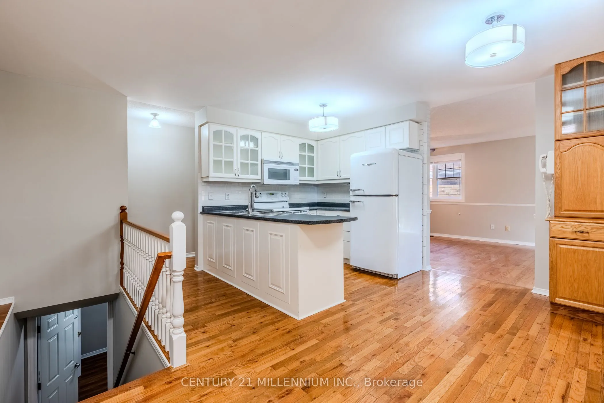 60 Ofield Road