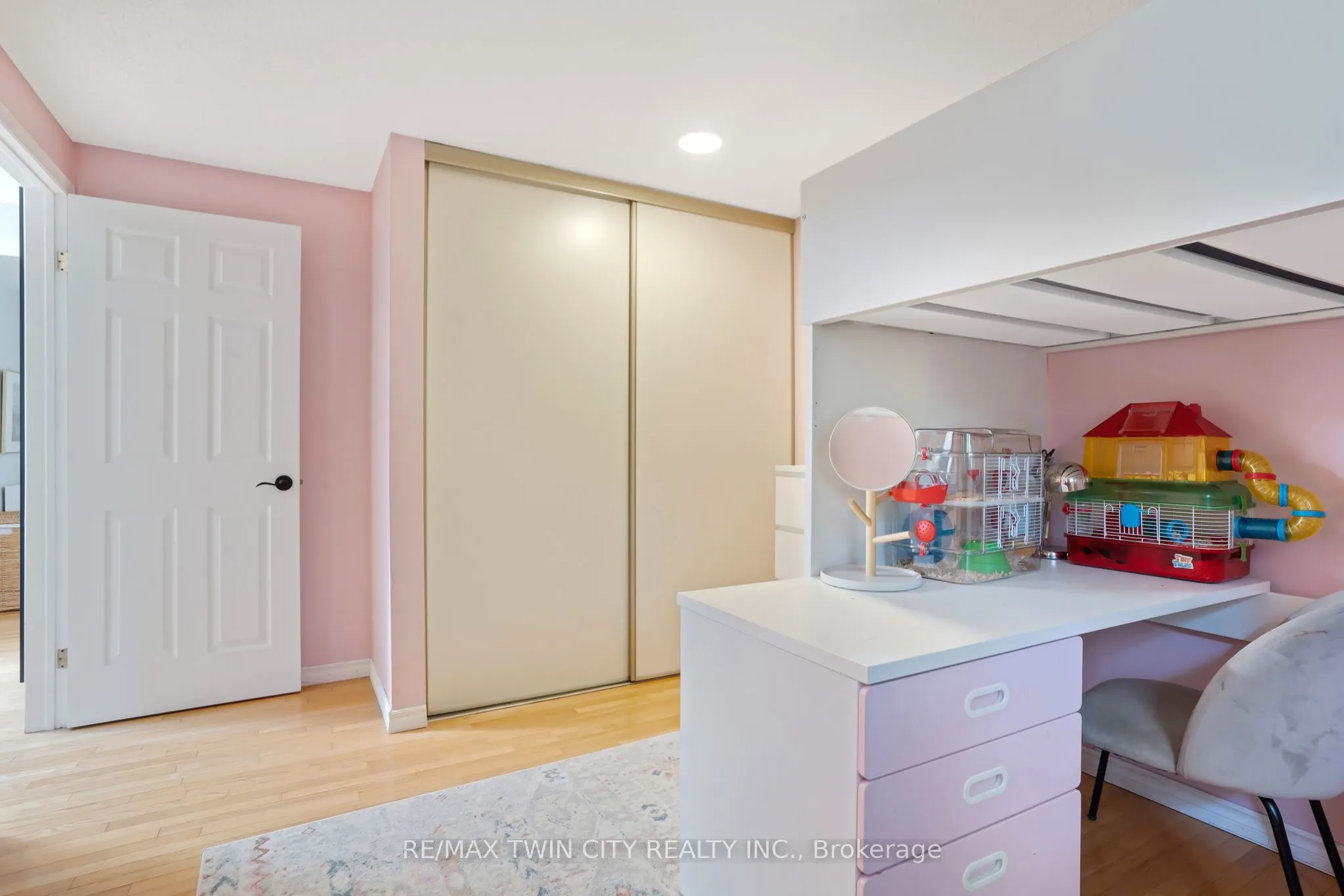 276 Camille Crescent