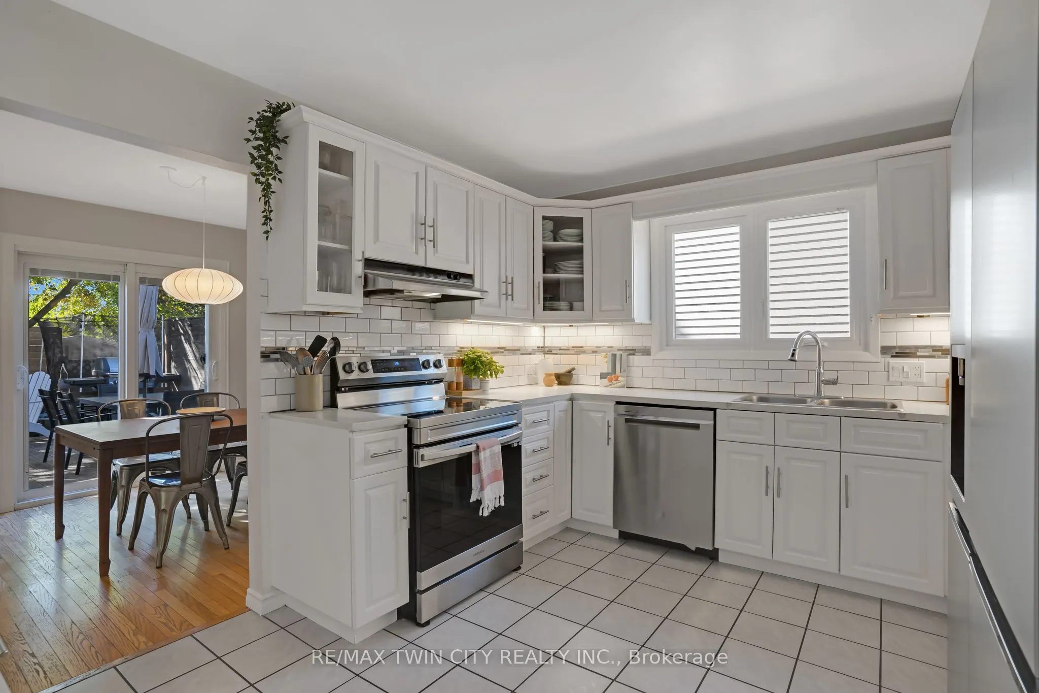 276 Camille Crescent