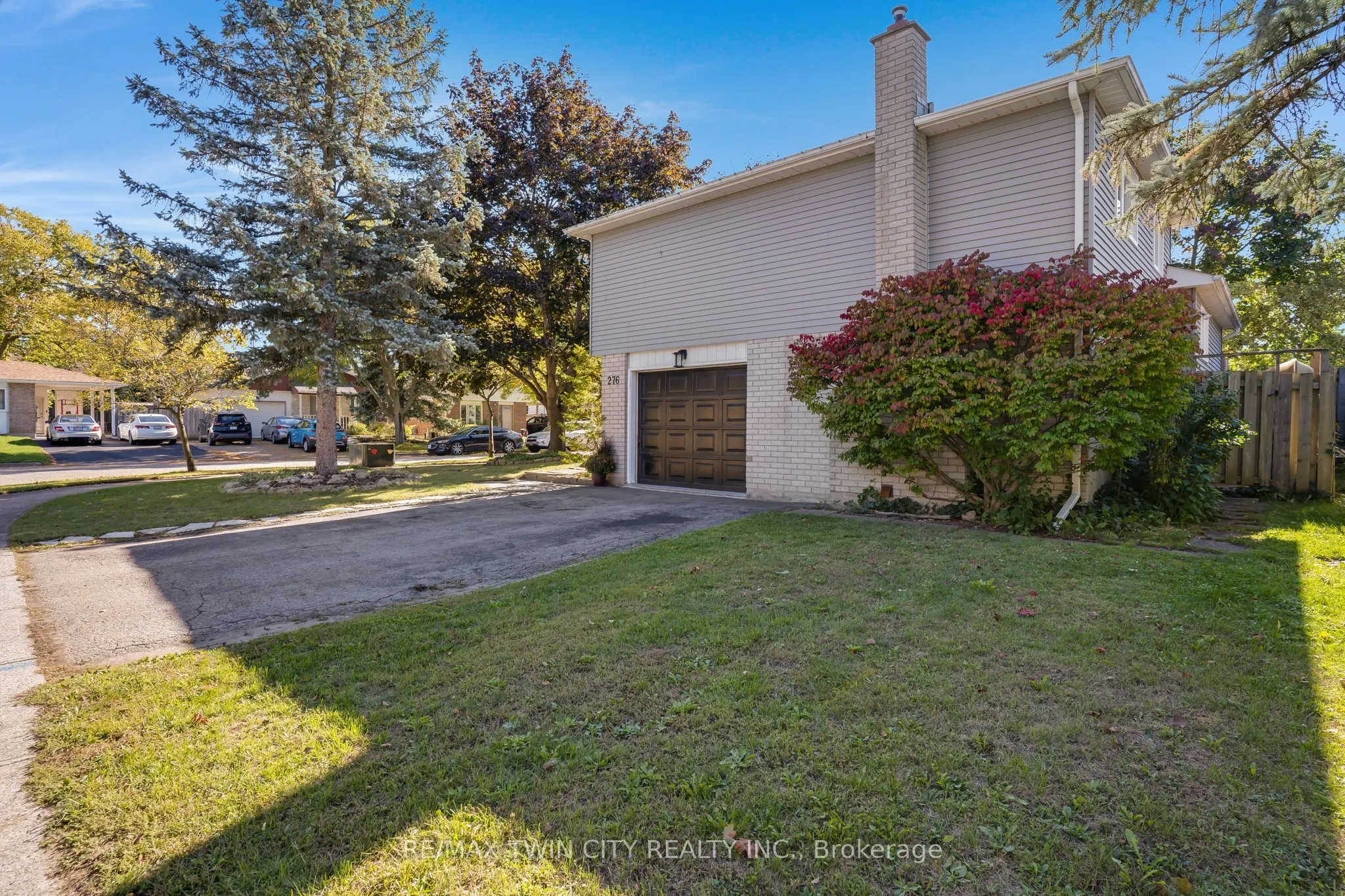 276 Camille Crescent