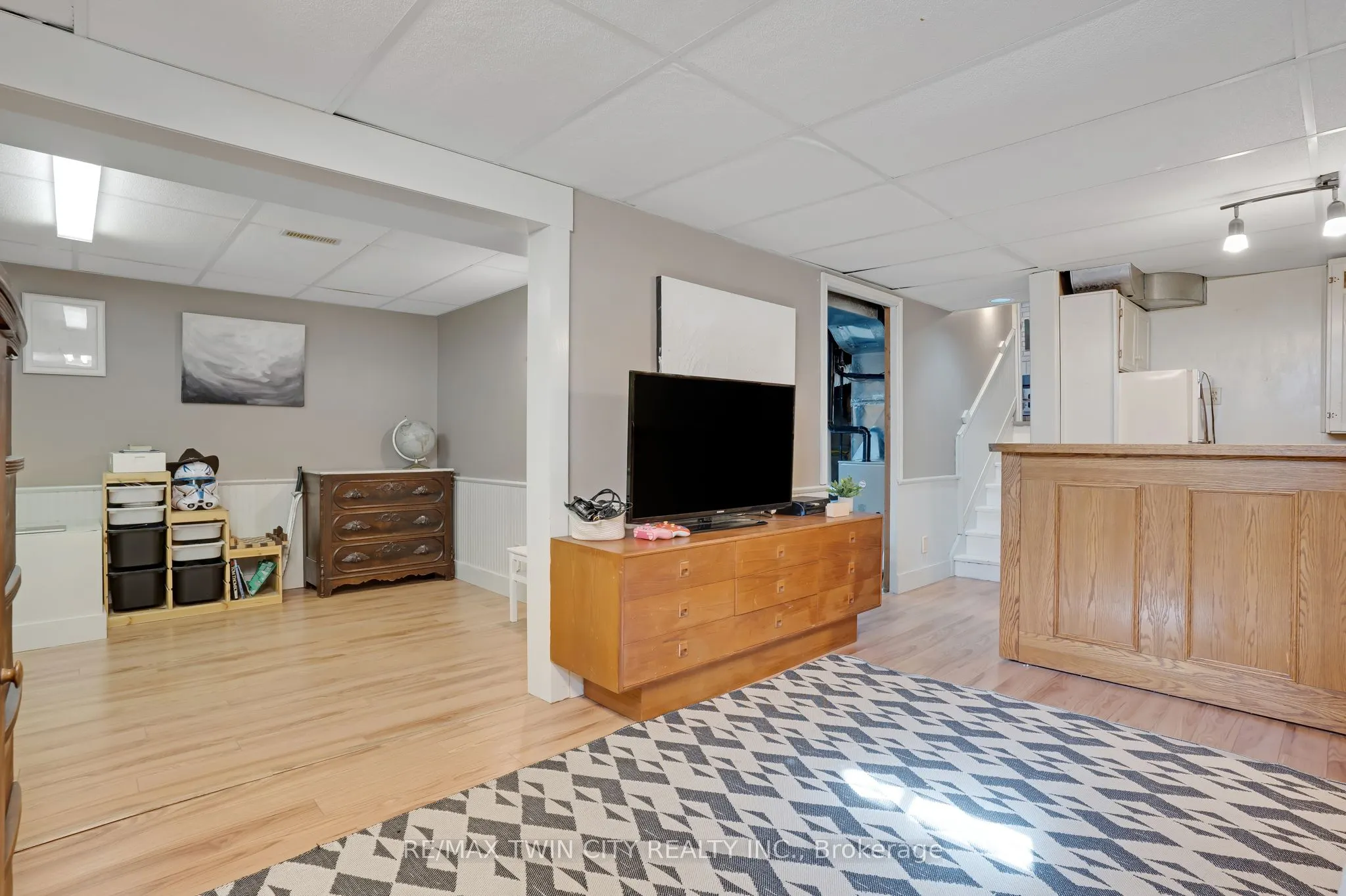 276 Camille Crescent