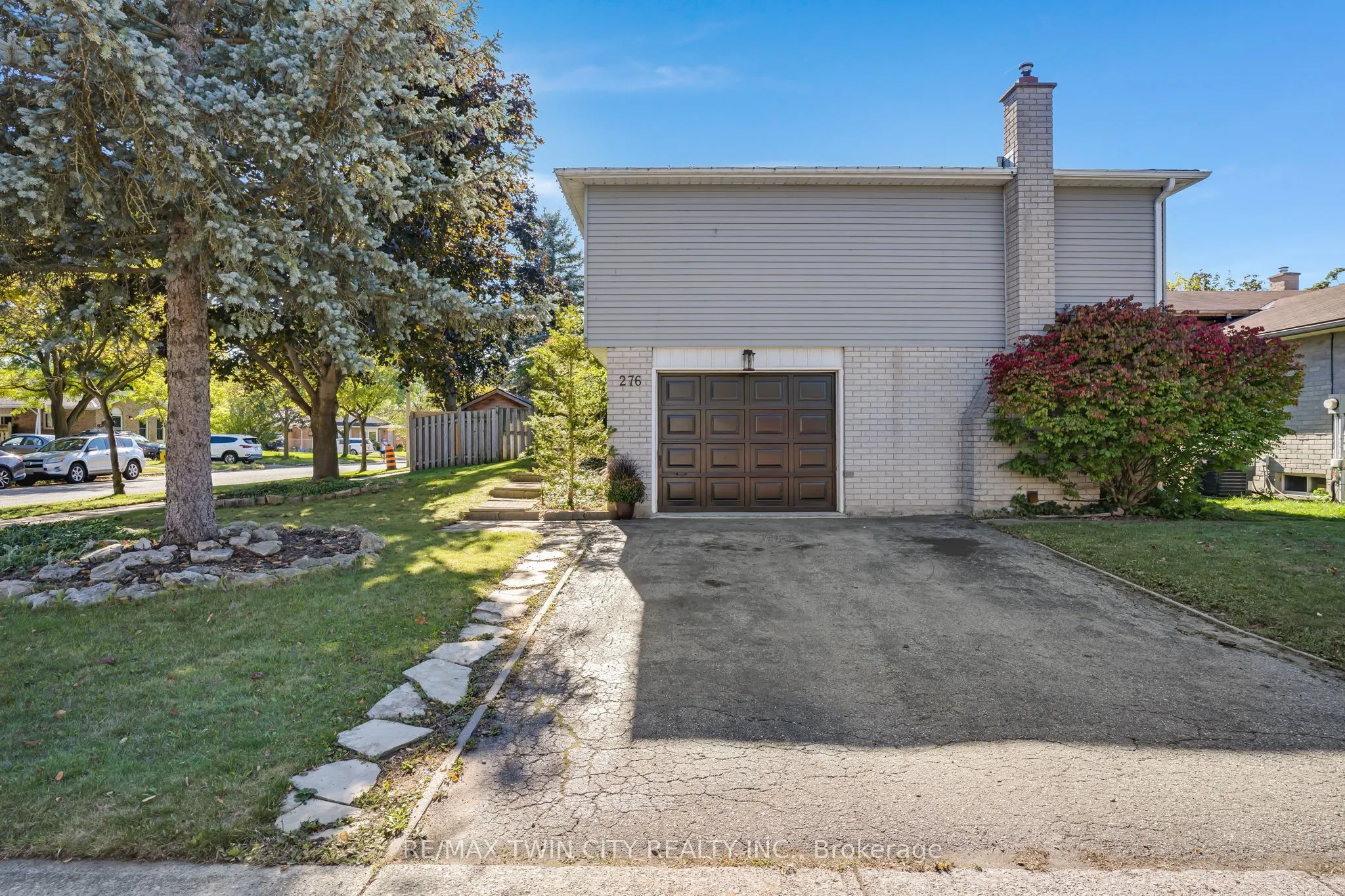 276 Camille Crescent