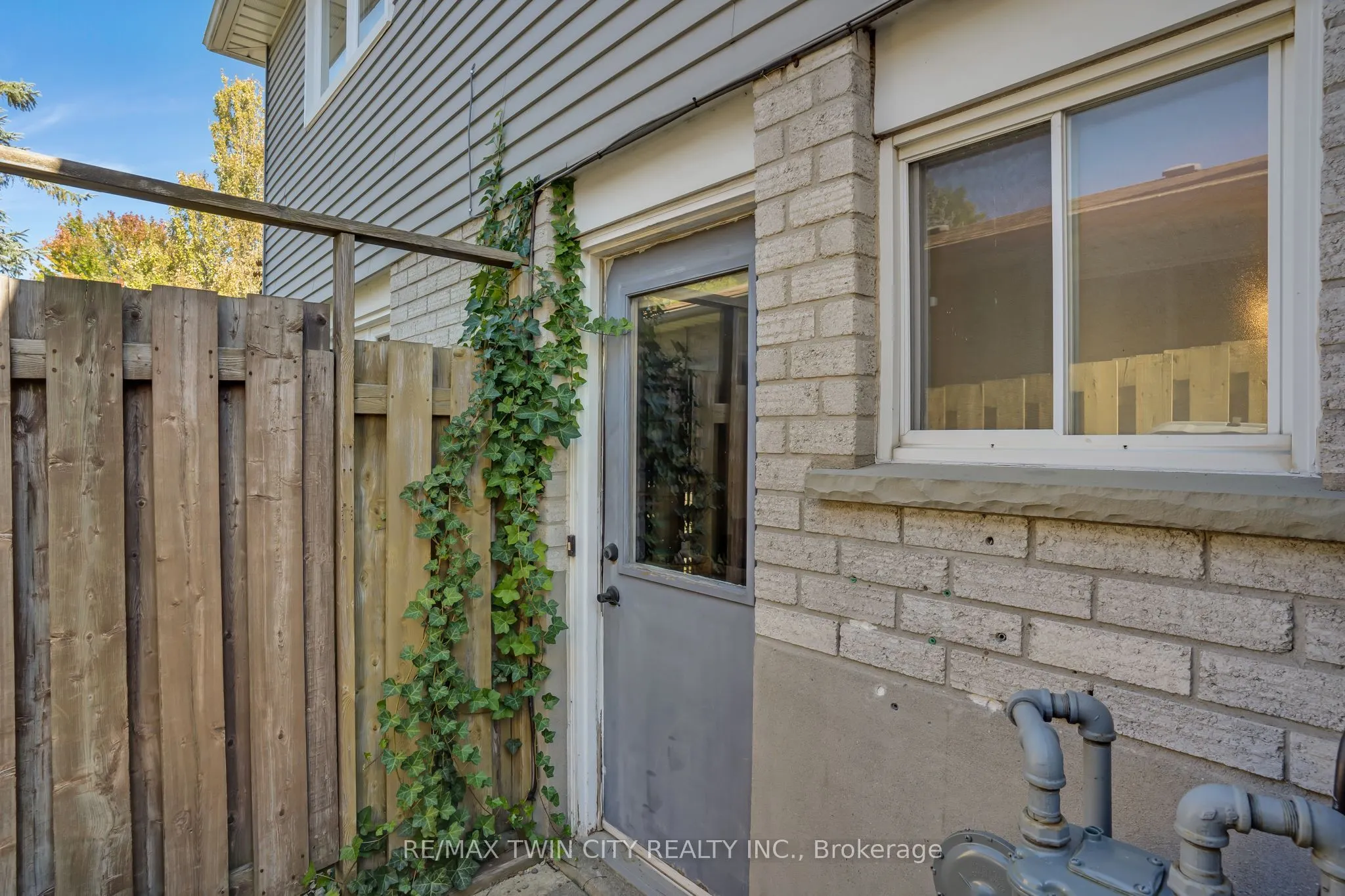 276 Camille Crescent