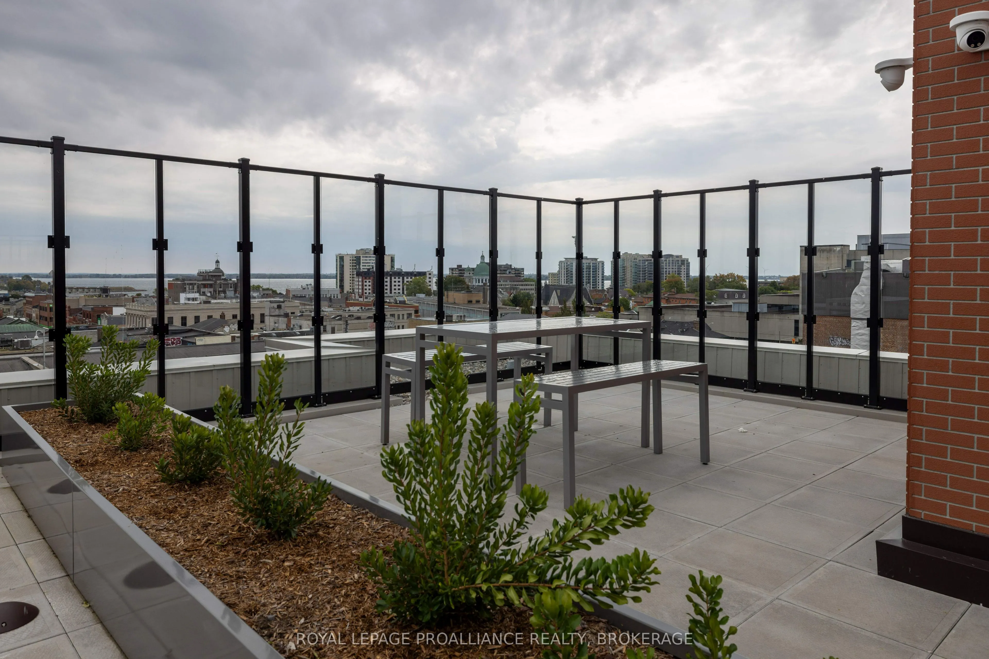 223 Princess Street, #905