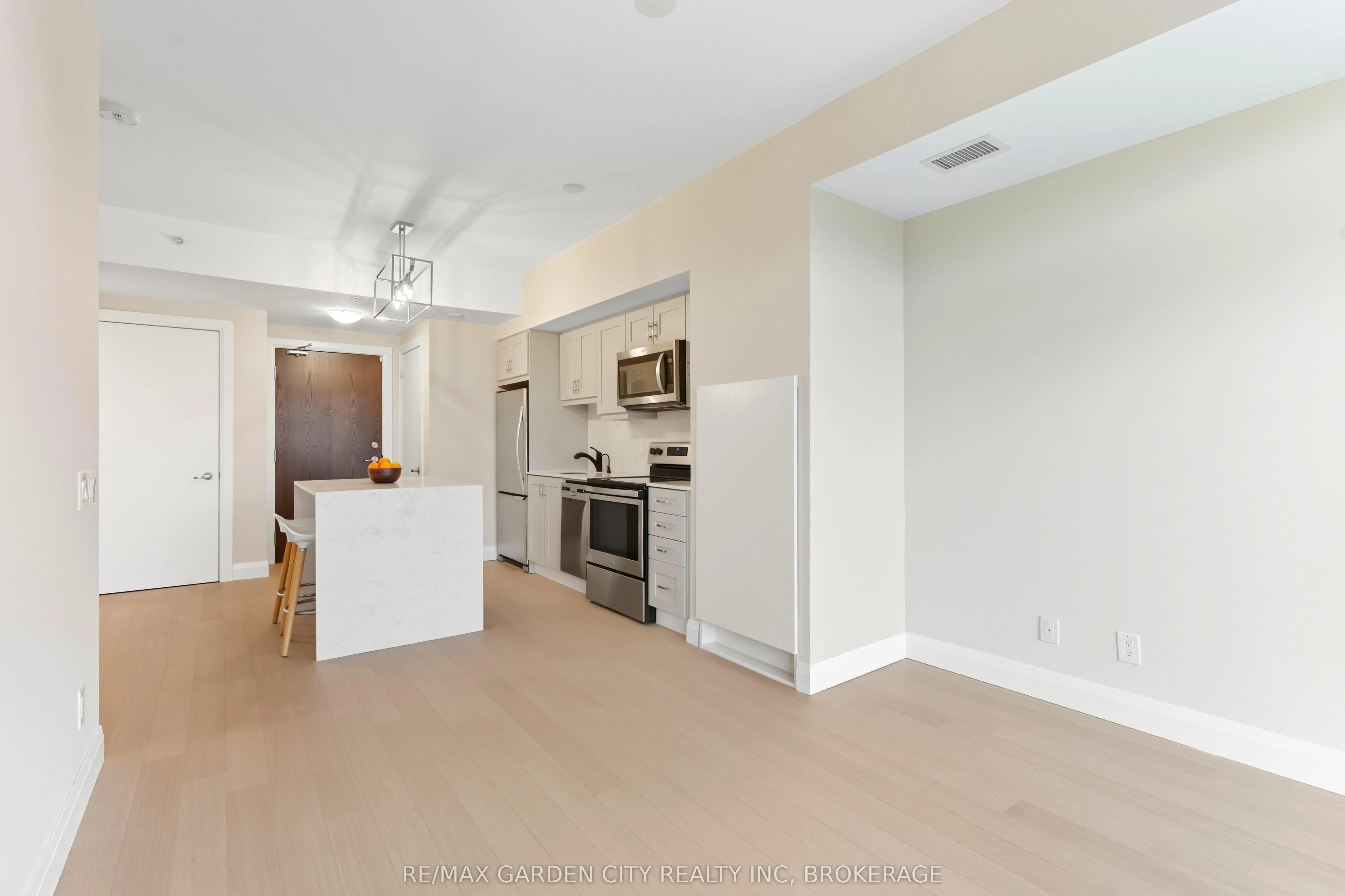 7711 Green Vista Gate Avenue, #408