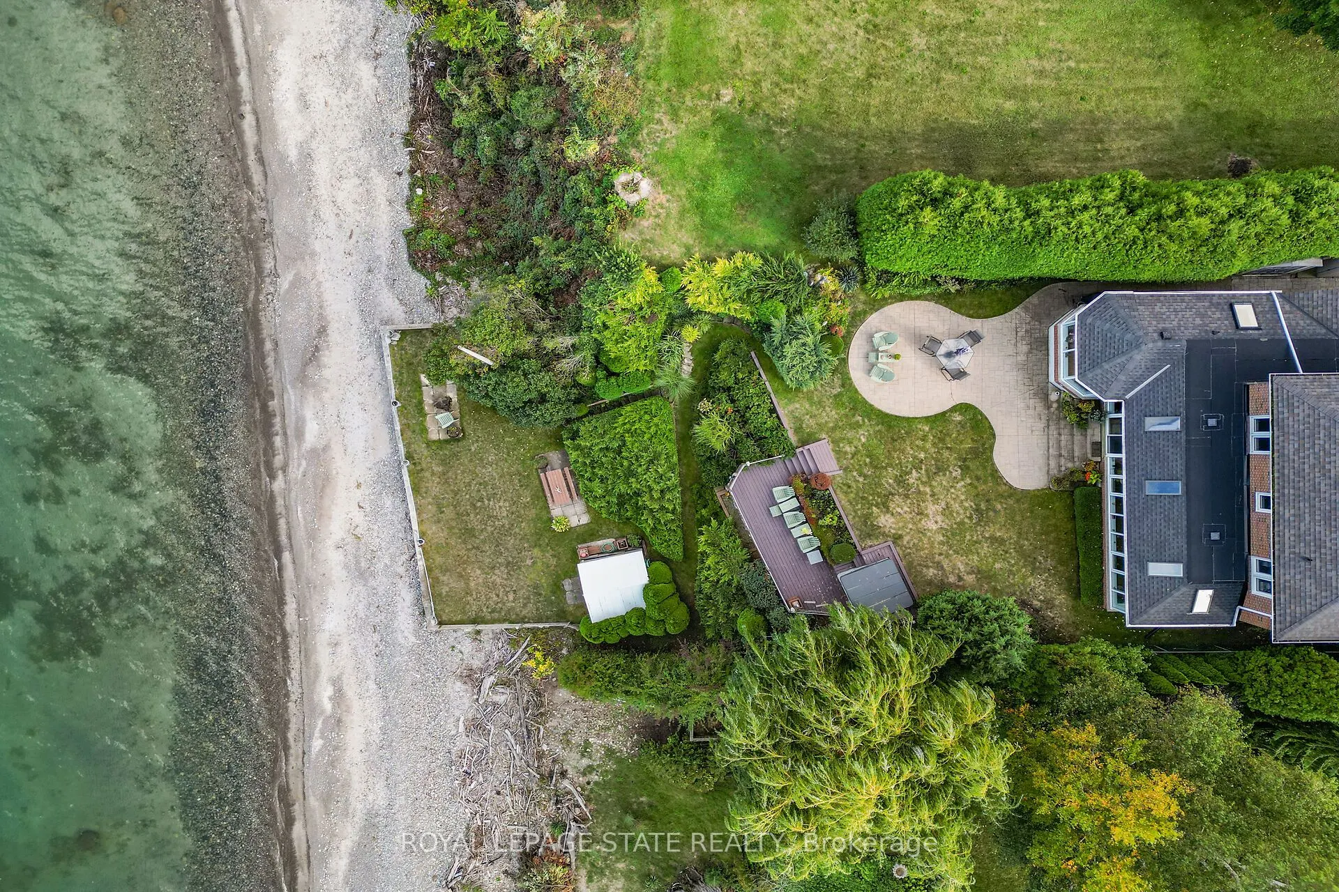 10 Tupper Boulevard