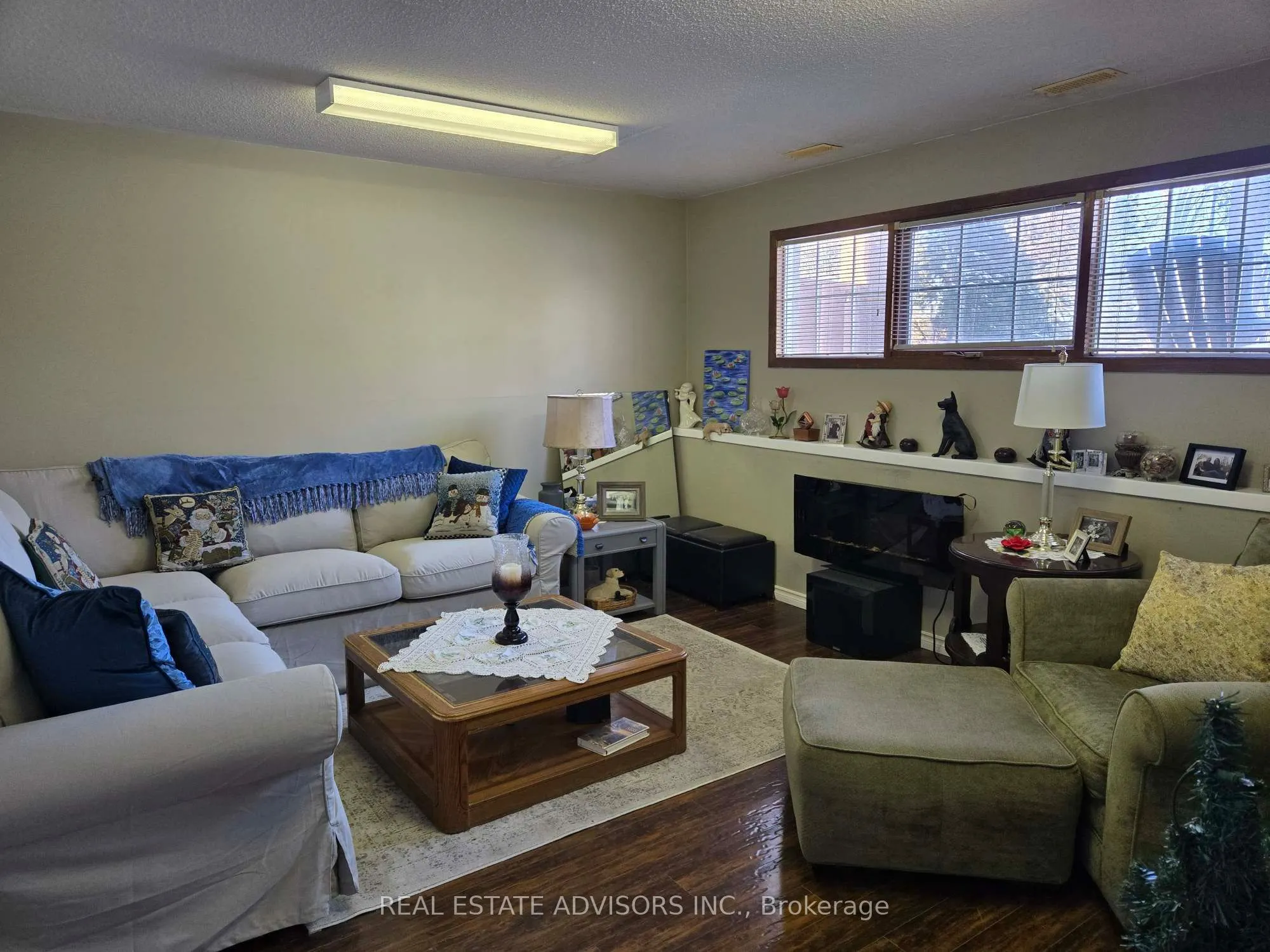 1069 Bird Road