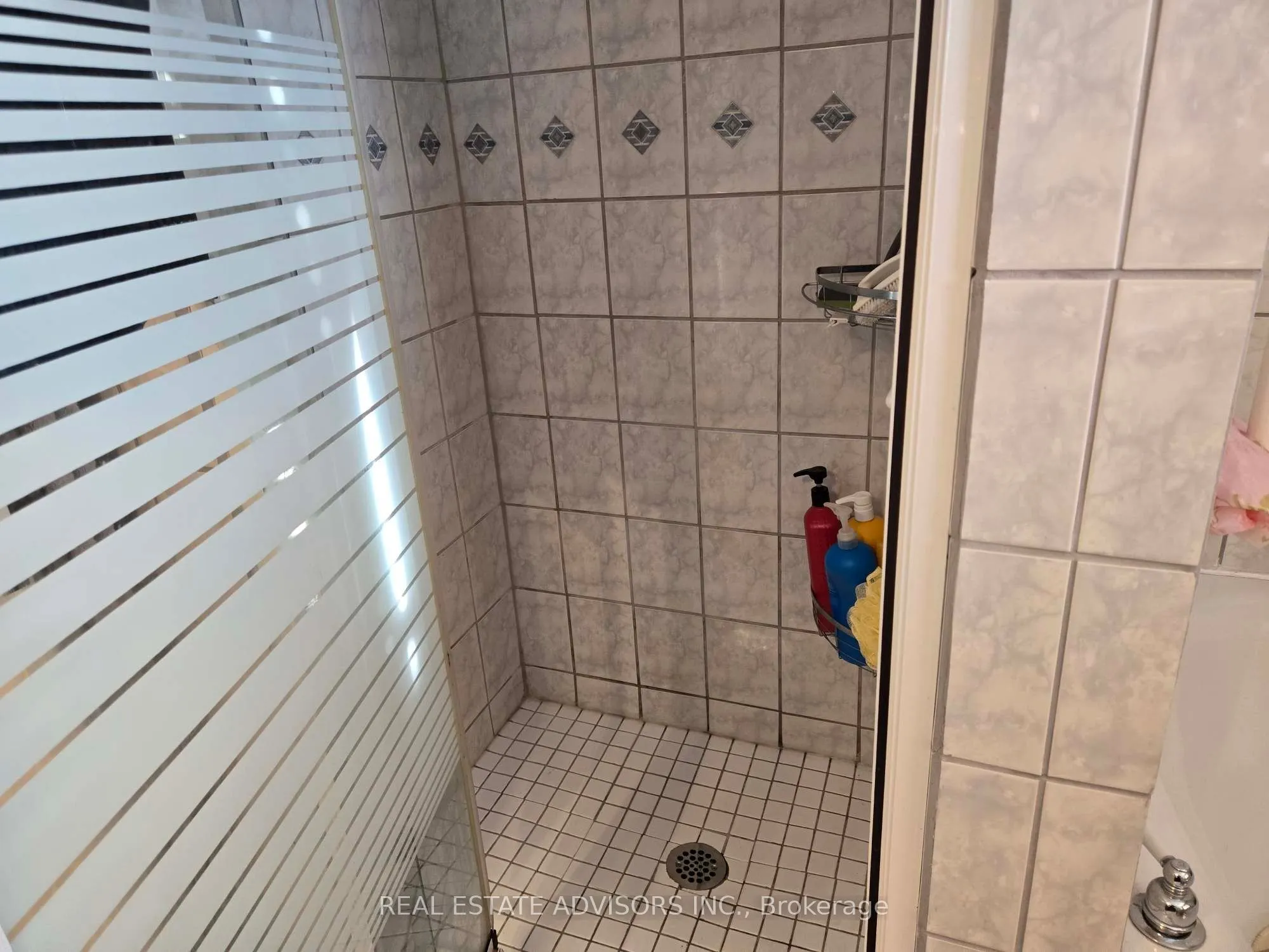 1069 Bird Road