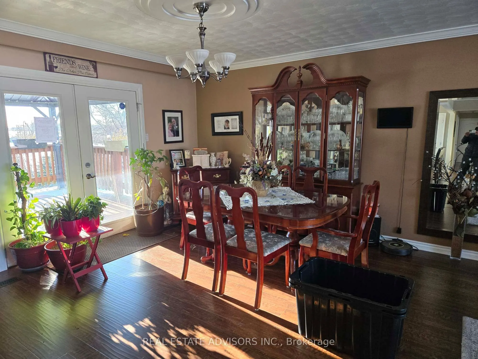 1069 Bird Road